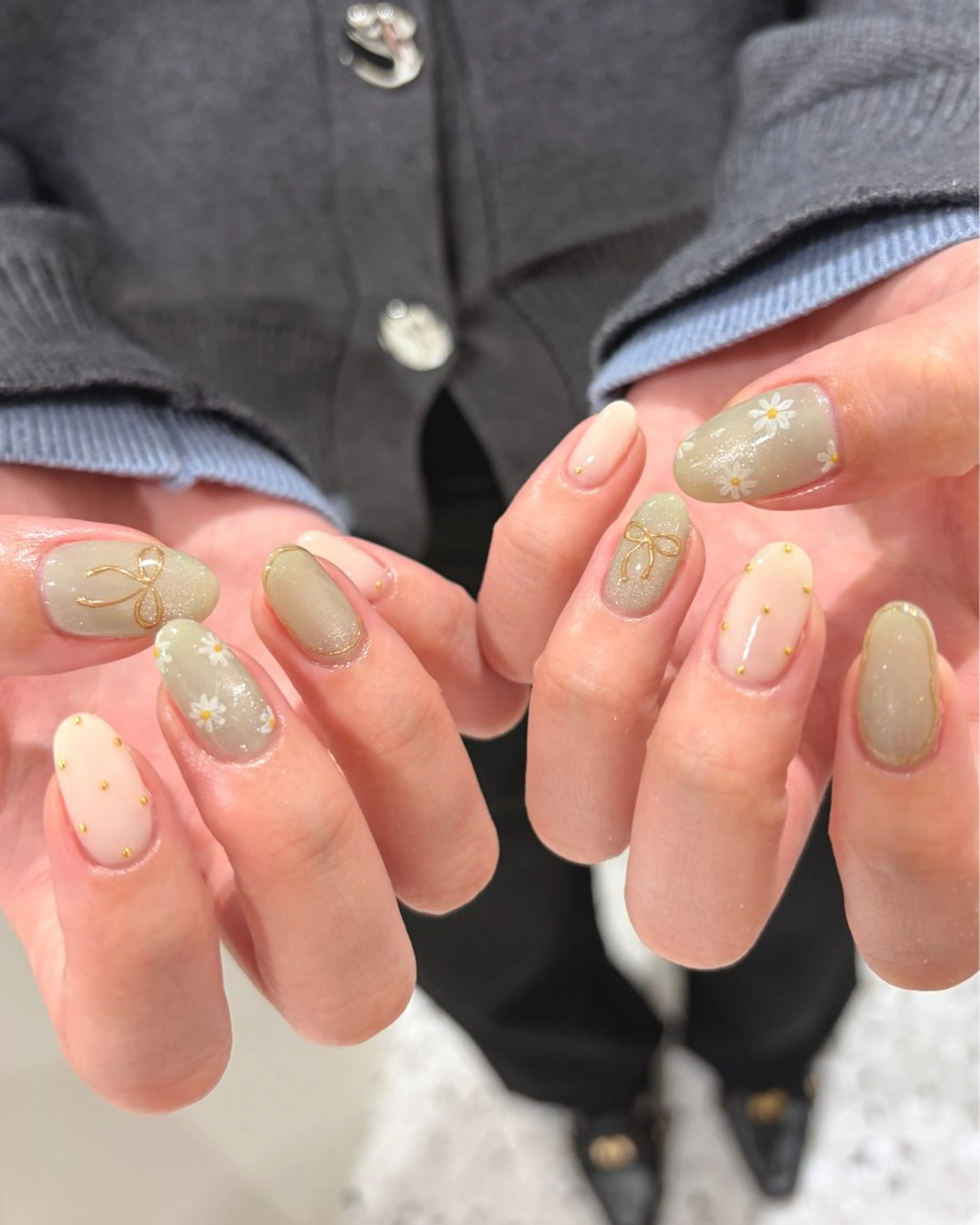 ネイル ハンドネイル nailsalon makoto所属・新宿ニュアンスネイル makotoのネイルデザイン
