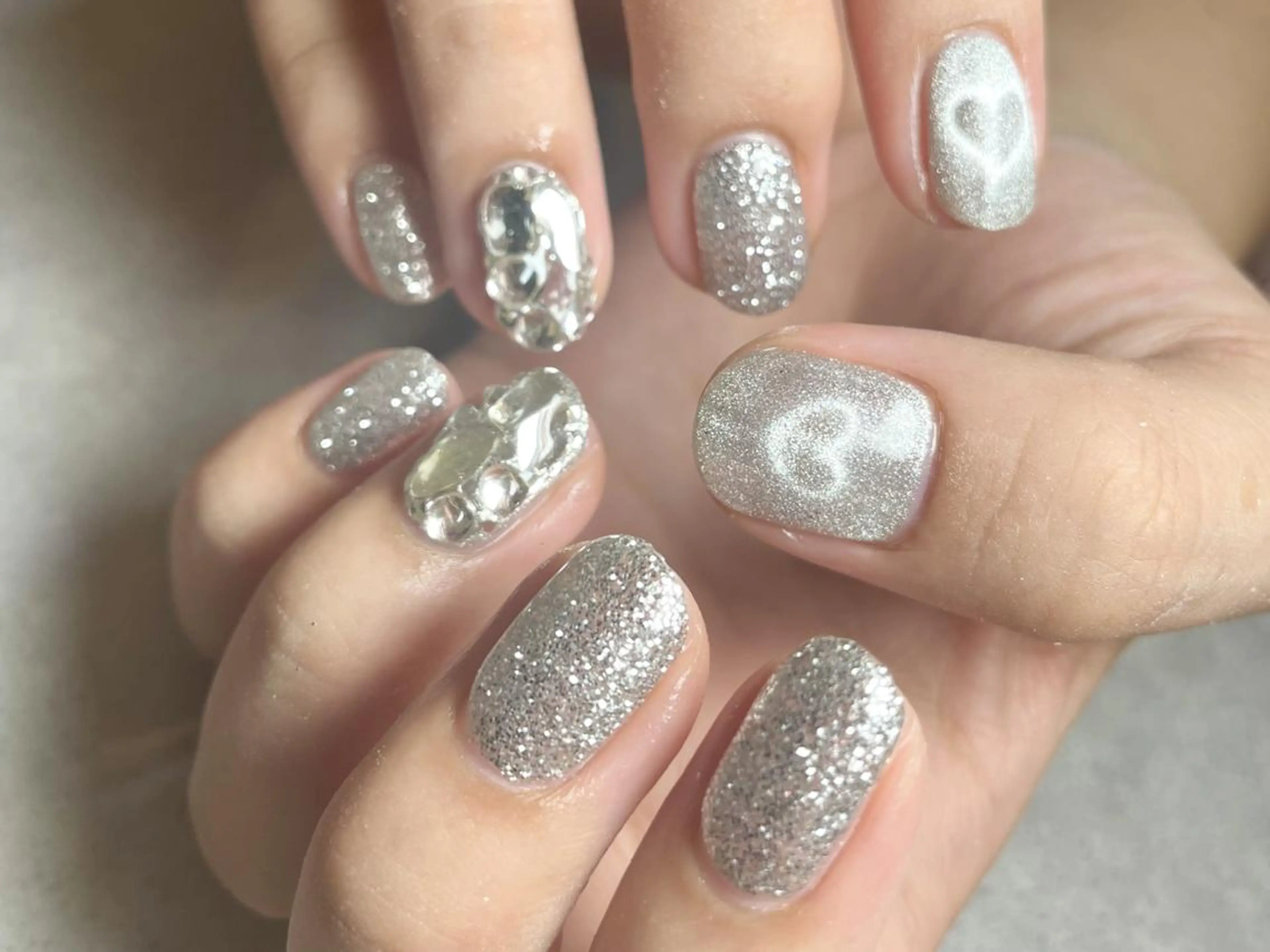 ネイル elu hのネイルデザイン