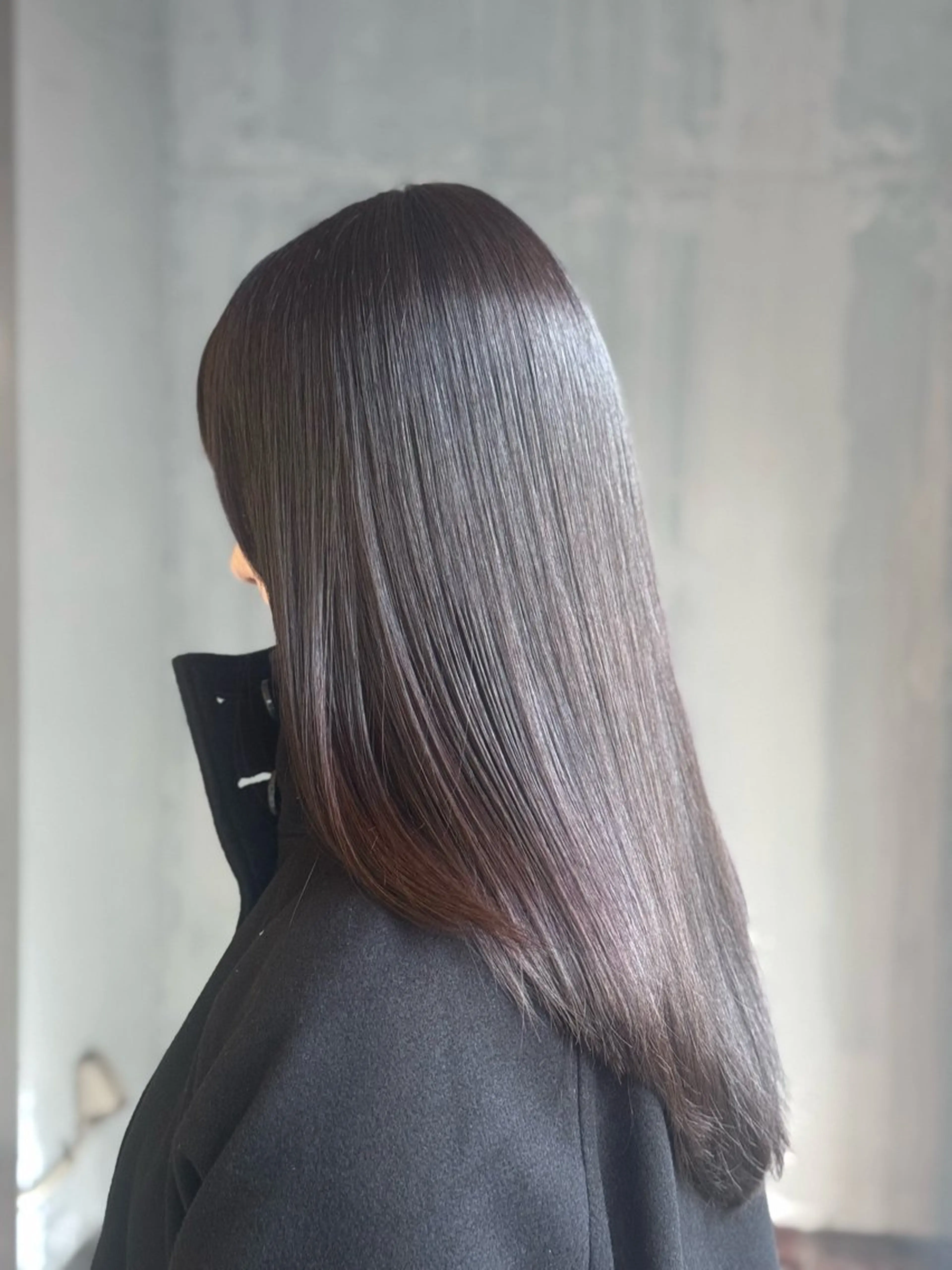 セミロング カラー ウルフ/レイヤー /パーマ ナユタのヘアスタイル