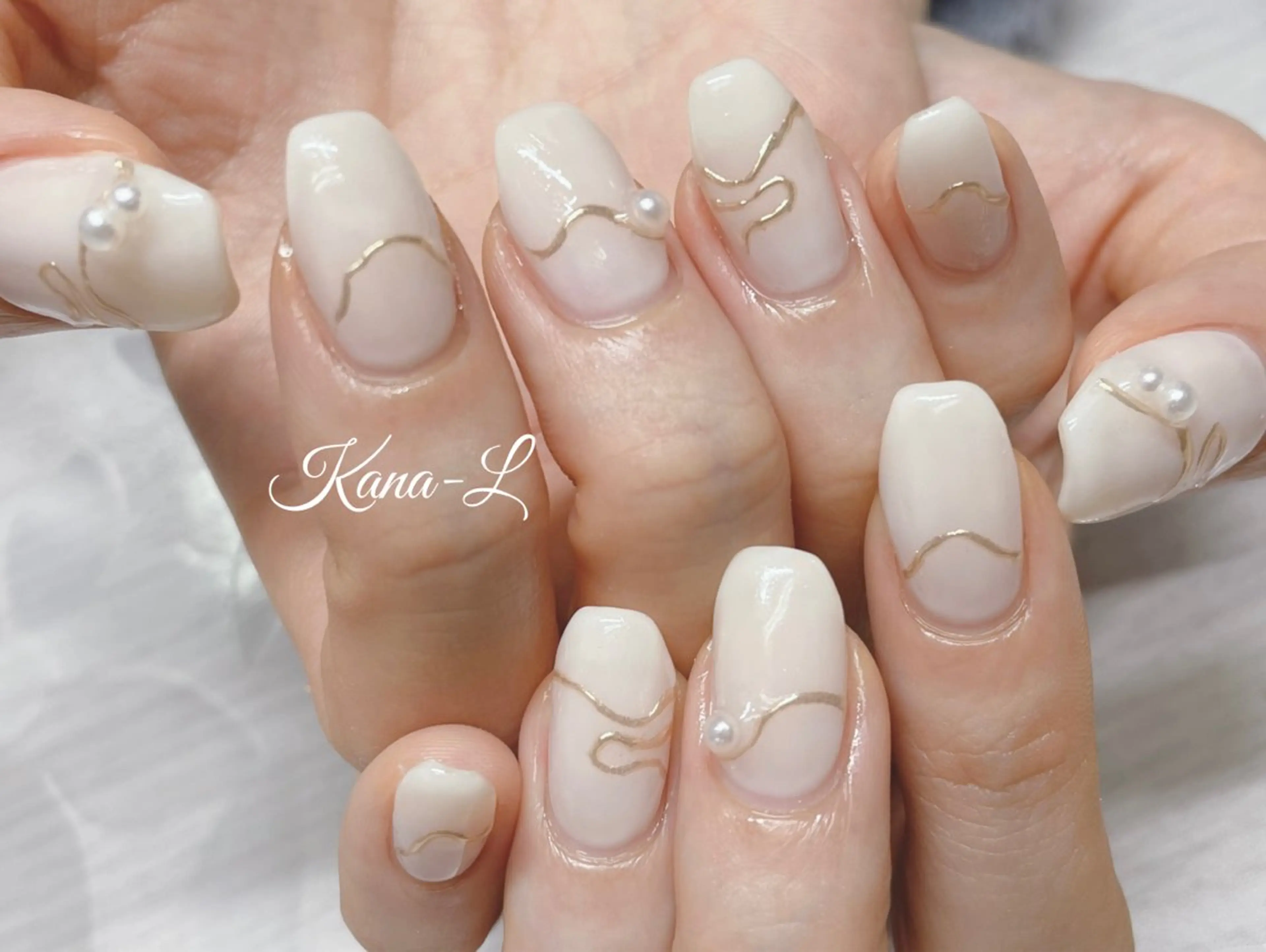 ネイル ジェルネイル 韓国ネイル ニュアンスネイル パラジェル ワンホンネイル 芦辺 香奈のネイルデザイン