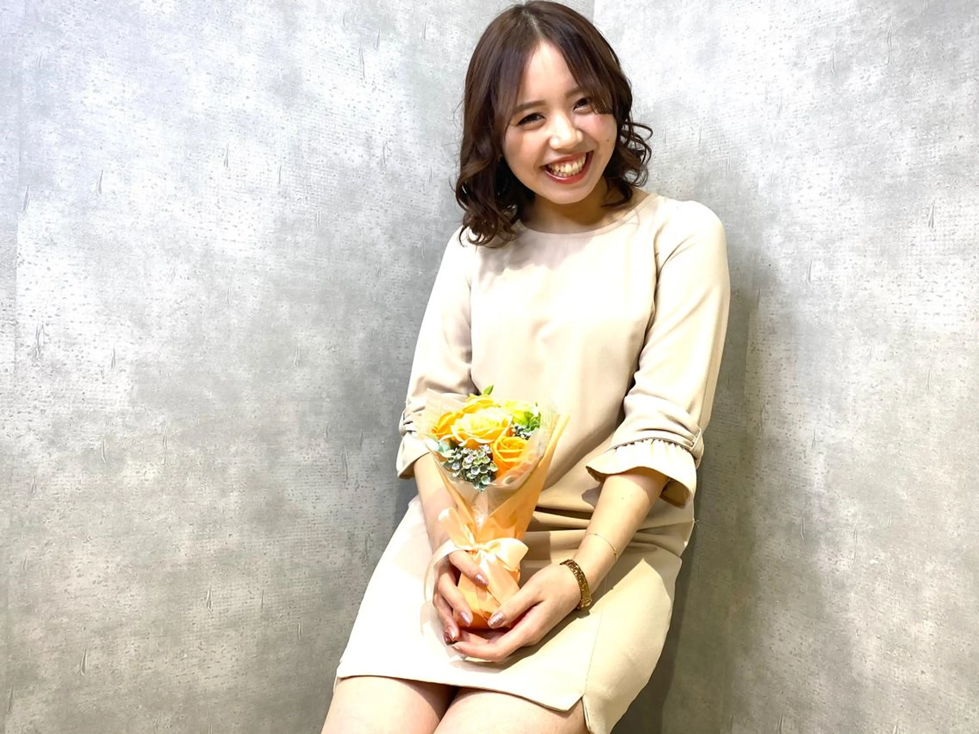 ミディアム 美髪/髪質改善 レイヤー/透けカラーのヘアスタイル