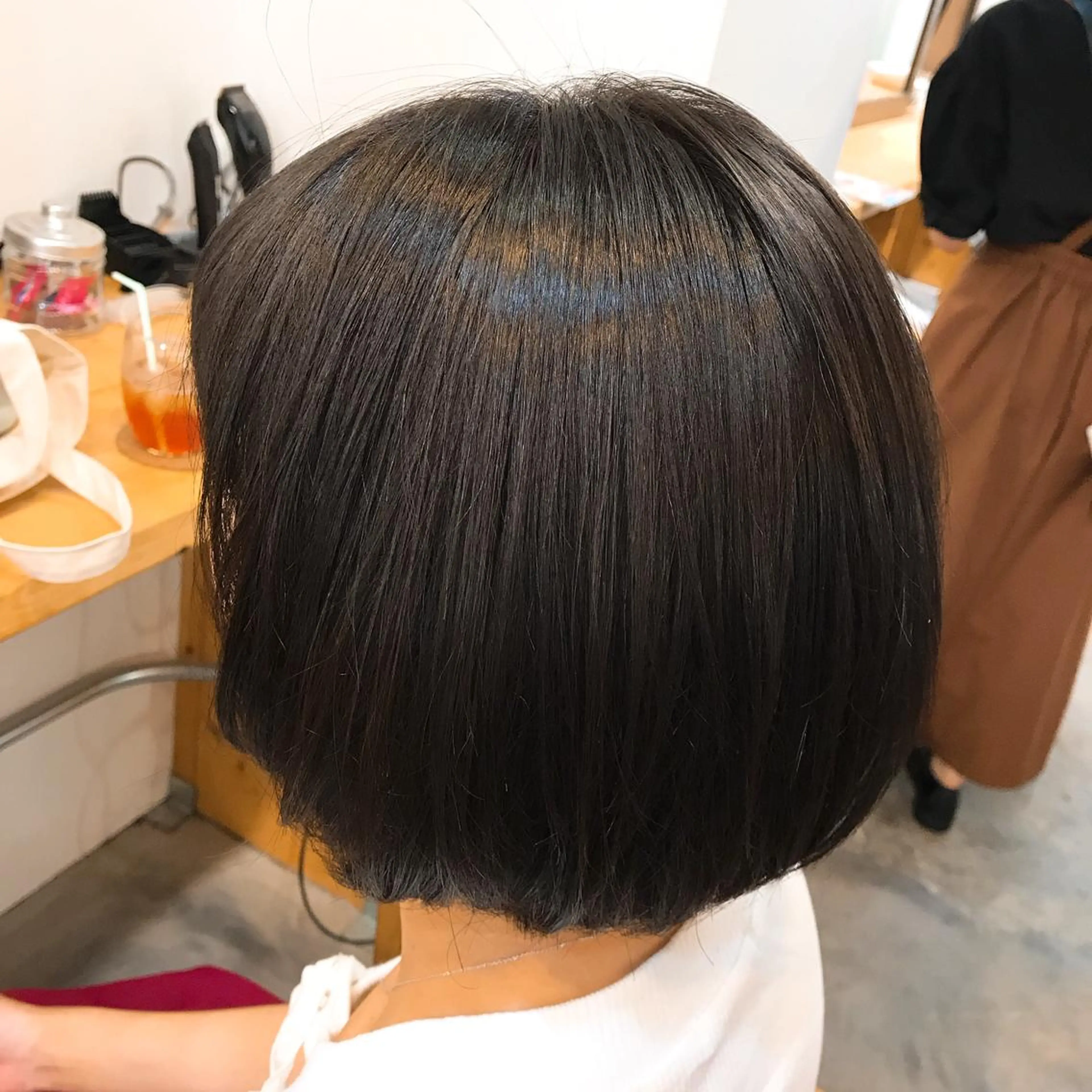 ショート カラー アディクシーカラー アッシュ イルミナカラー トリートメント 🌈限定価格🌈 鈴木　瑛輔のヘアスタイル