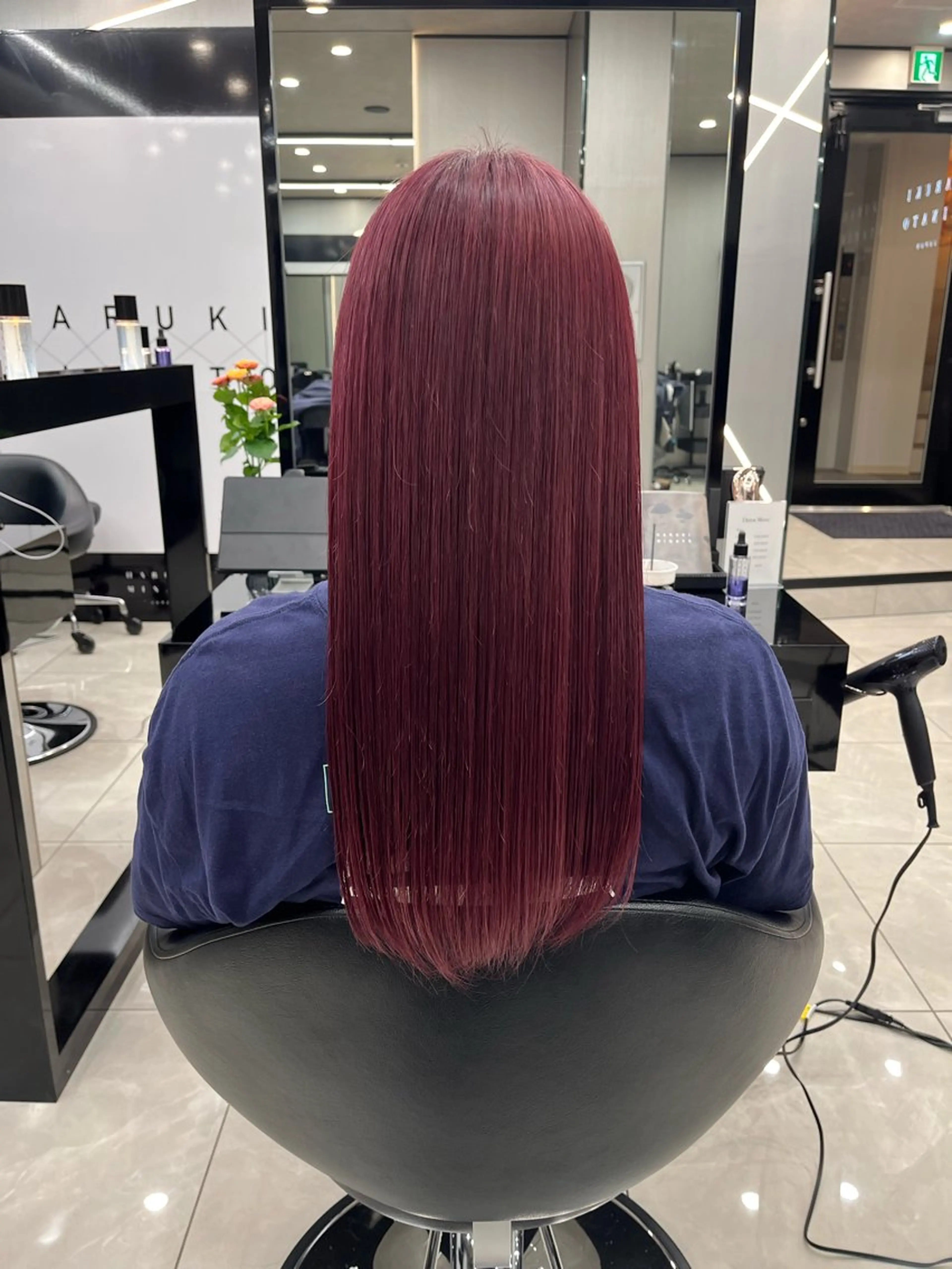 ロング カラー ピンクカラー パープルカラー ioeわかめようじ/ 縮毛矯正/髪質改善のヘアスタイル