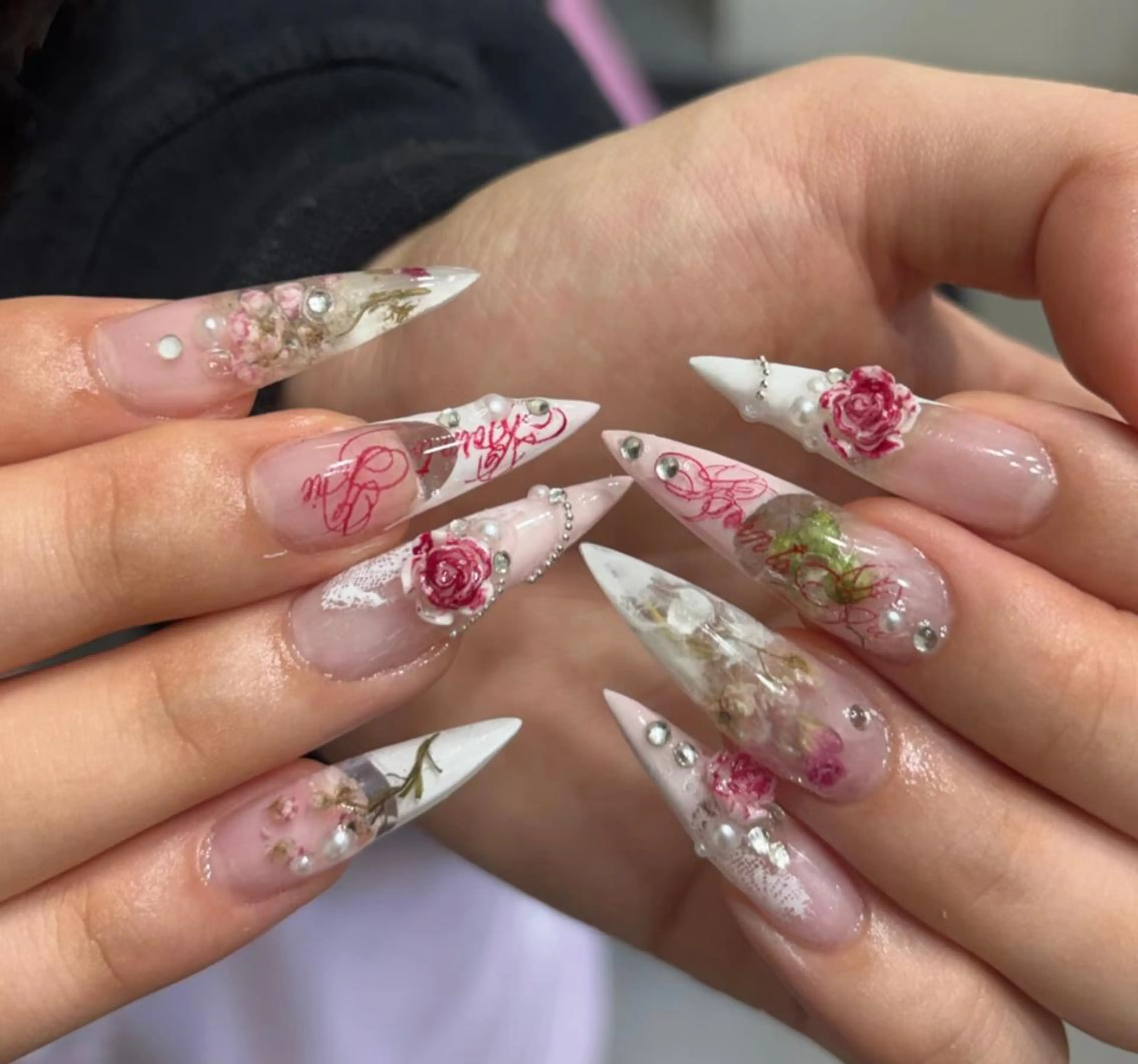 ネイル ハンドネイル Pure&Rich Nailのネイルデザイン