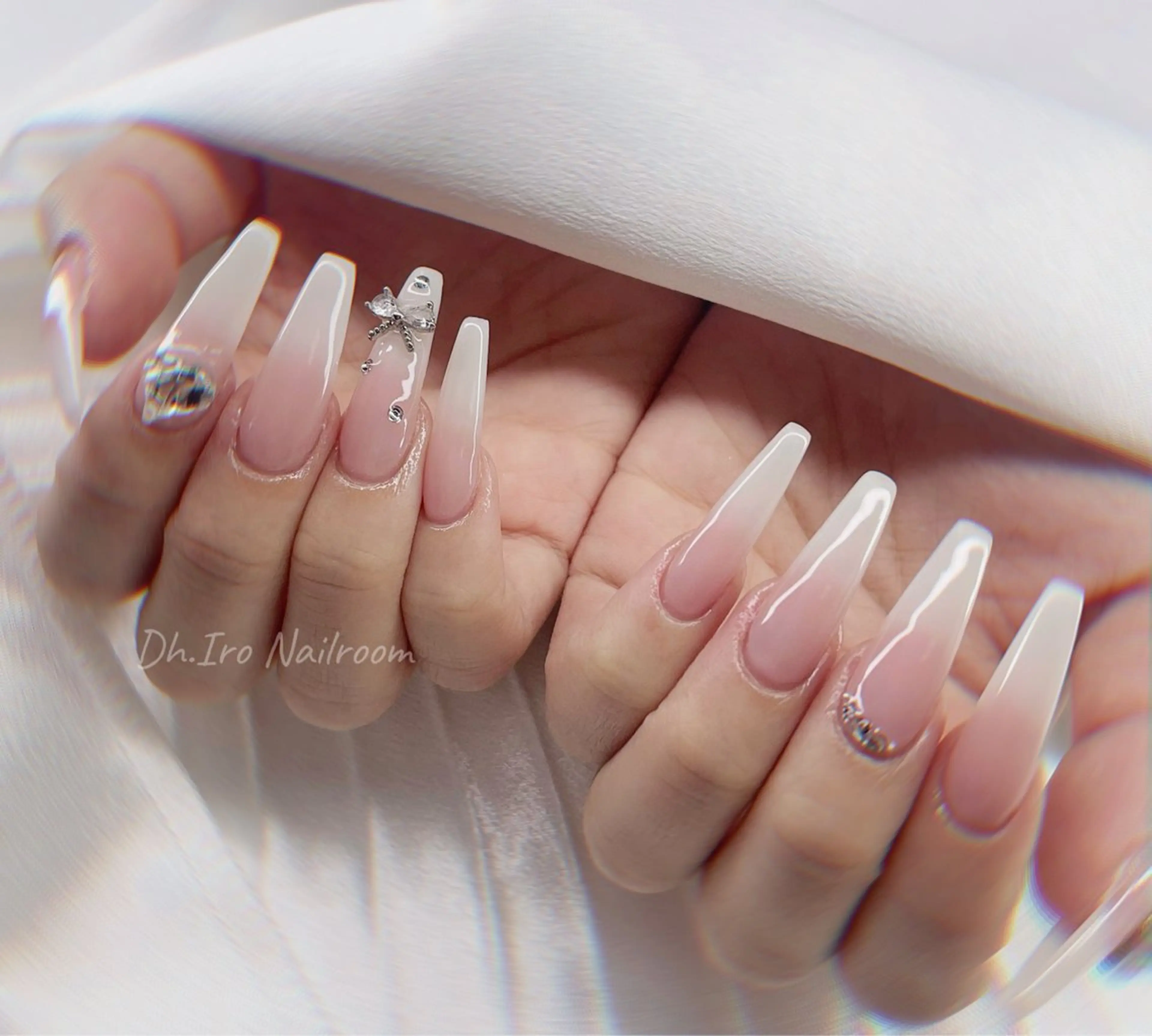 ネイル ハンドネイル IRO NAIL SALON所属・nini niniのネイルデザイン
