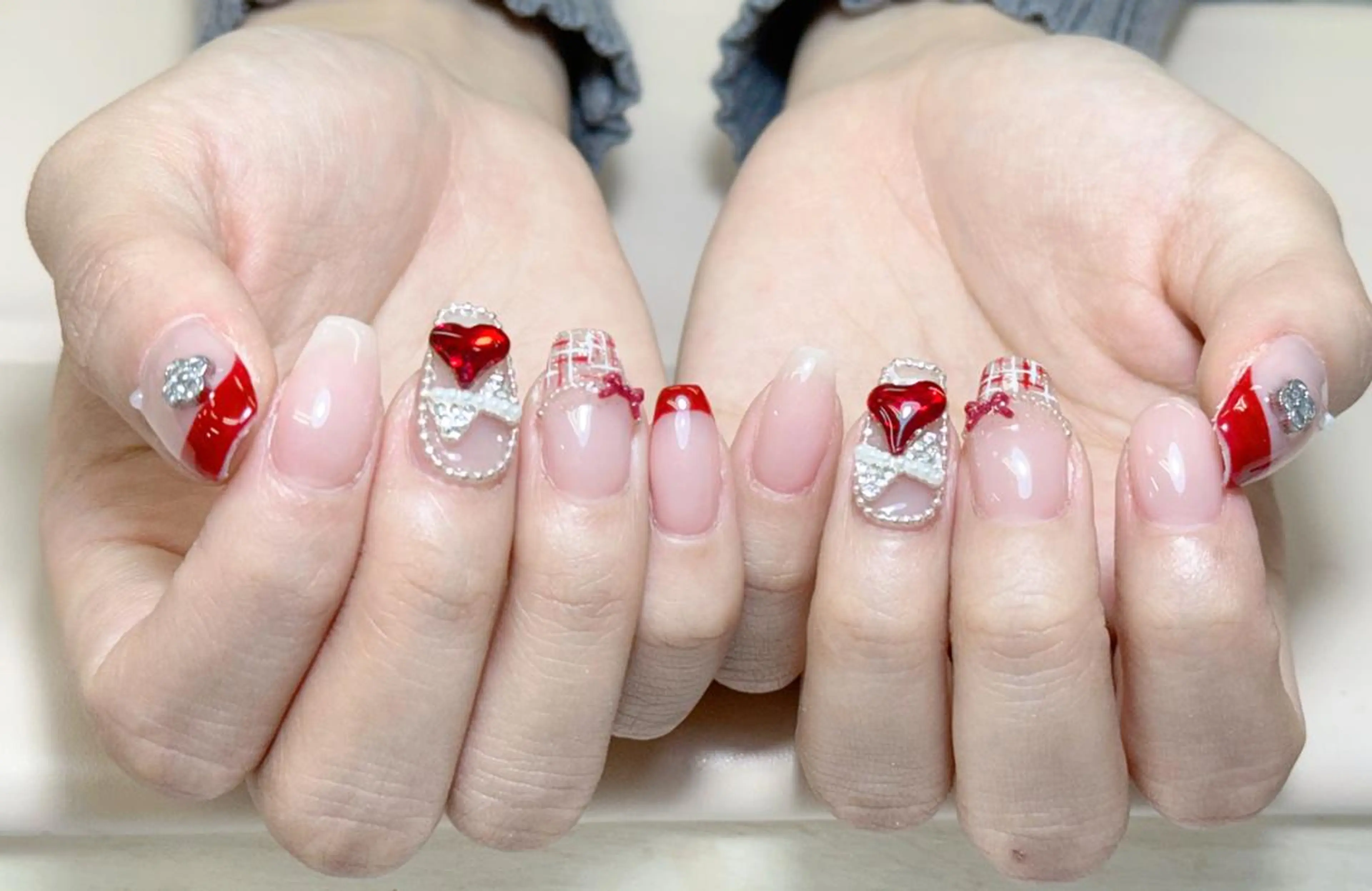 ネイル 星野 未来のネイルデザイン