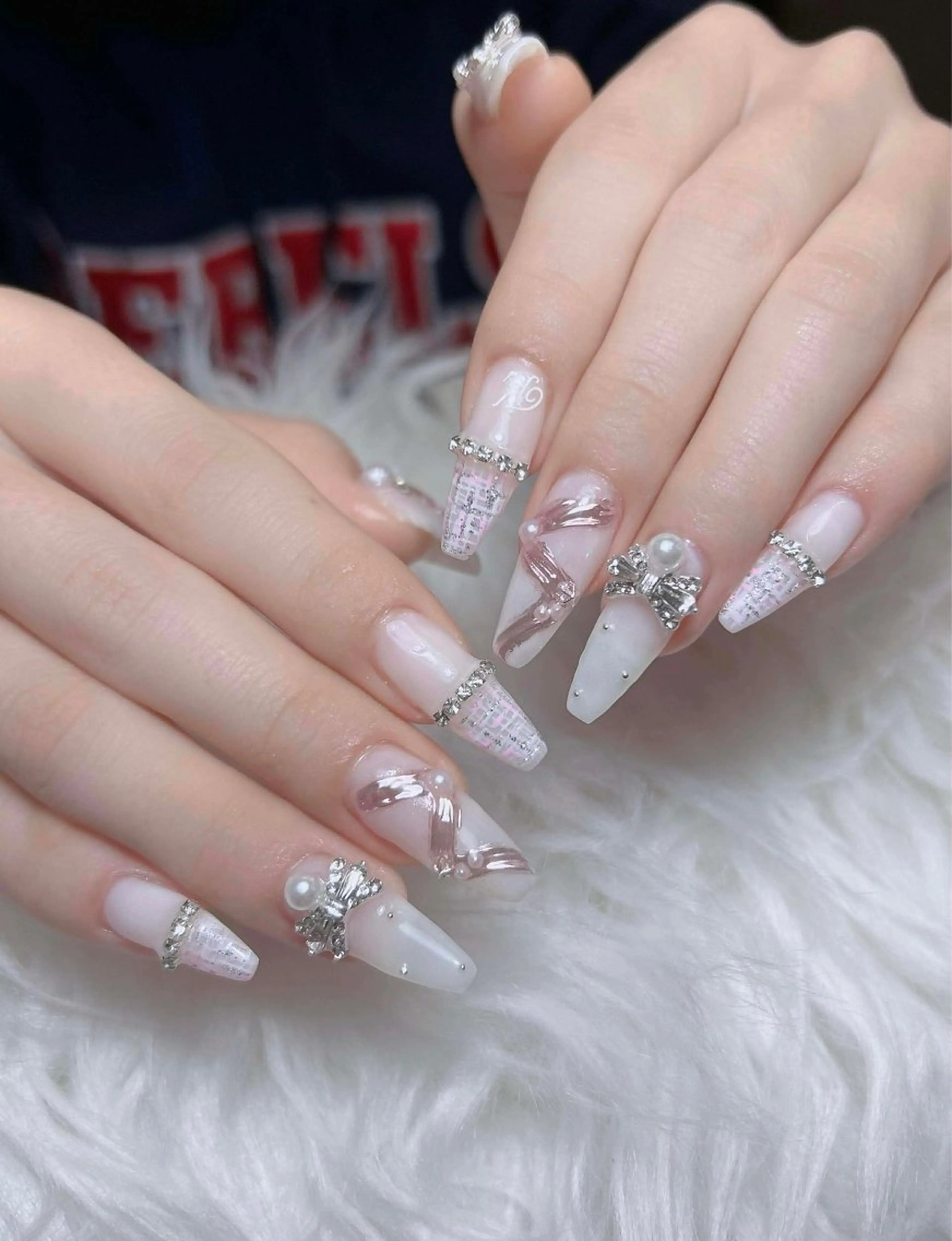 ネイル オーロラネイル チークネイル フットネイル フレンチネイル ハロウィン ハンドネイル Lumi Nail 新大久保3‘のネイルデザイン