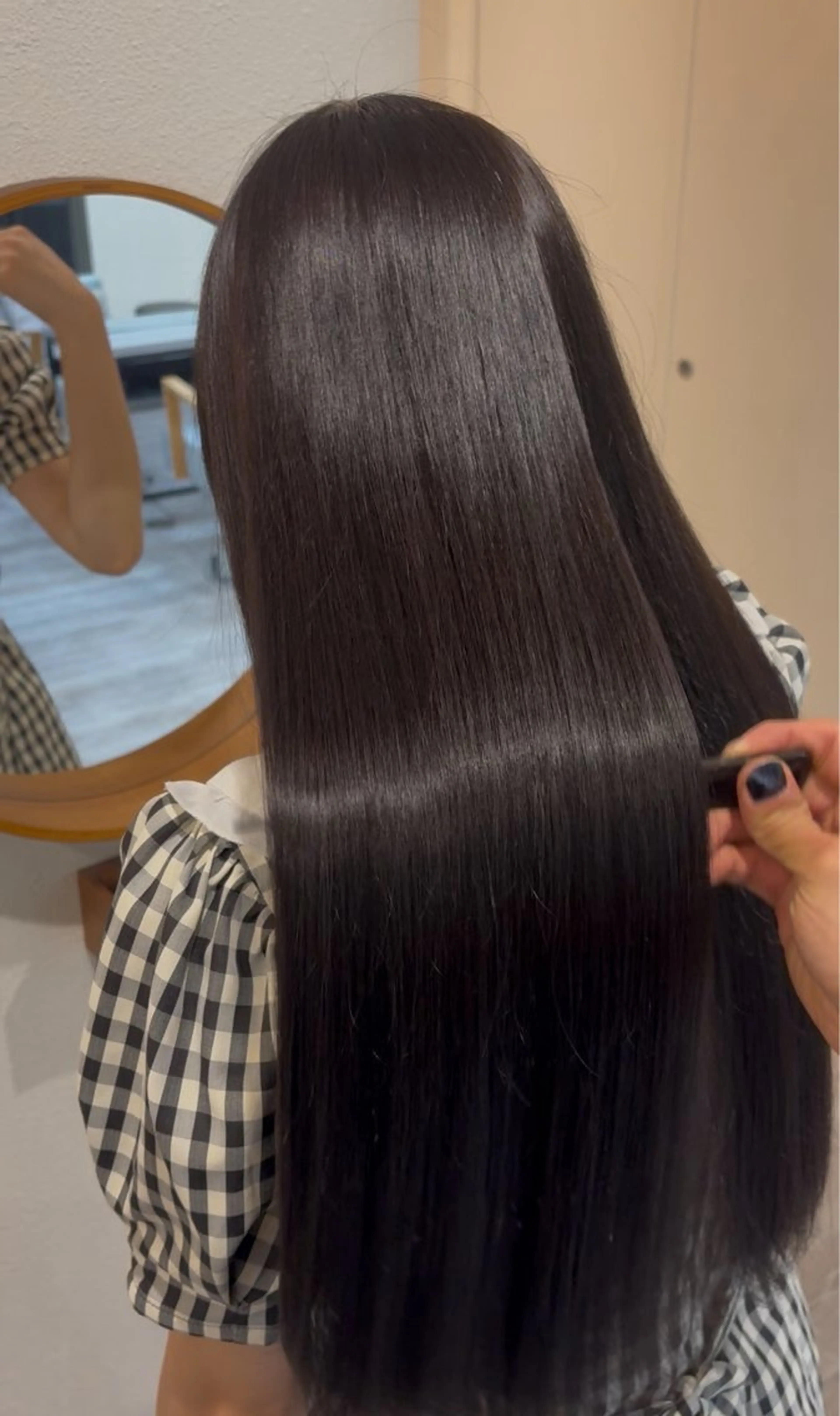 ロング 縮毛矯正 amber池袋所属・美髪矯正・ブリーチ 矯正🫧秋元ゆたかのヘアスタイル