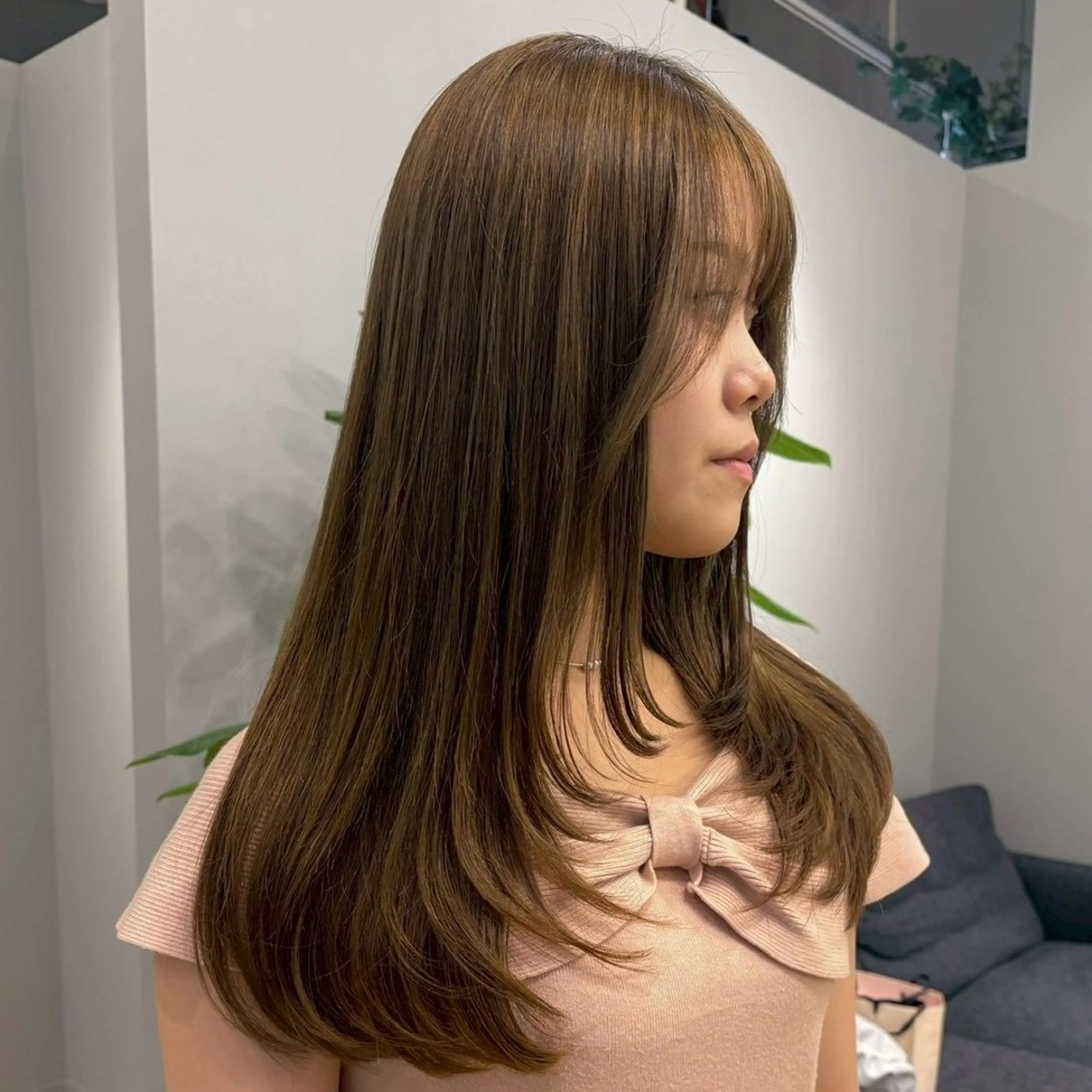 カラー ヘアカラー 吉田 莉子のヘアスタイル