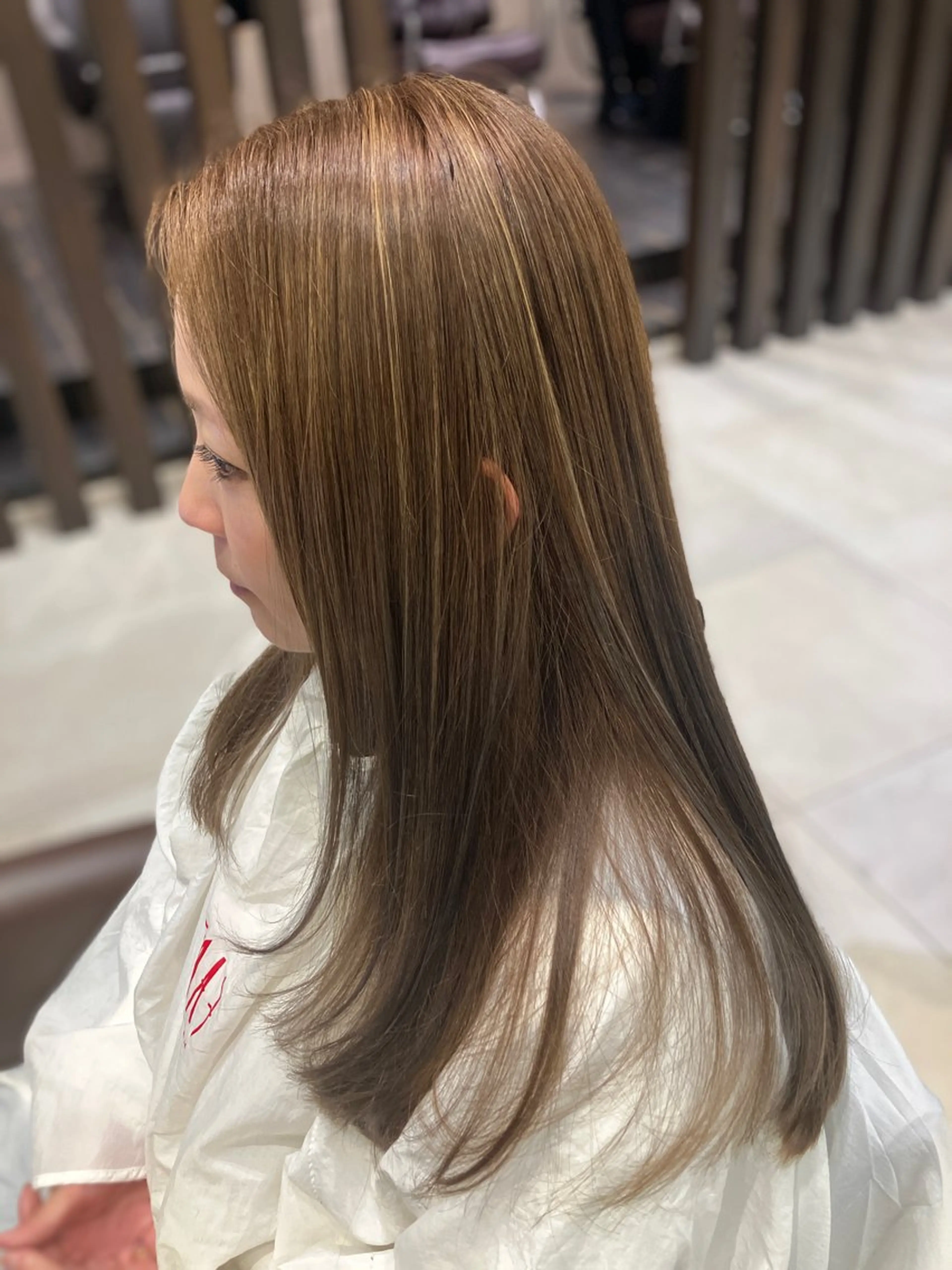 カラー ベージュカラー ハイライトカラー ミント ミントベージュ 山田 みかのヘアスタイル