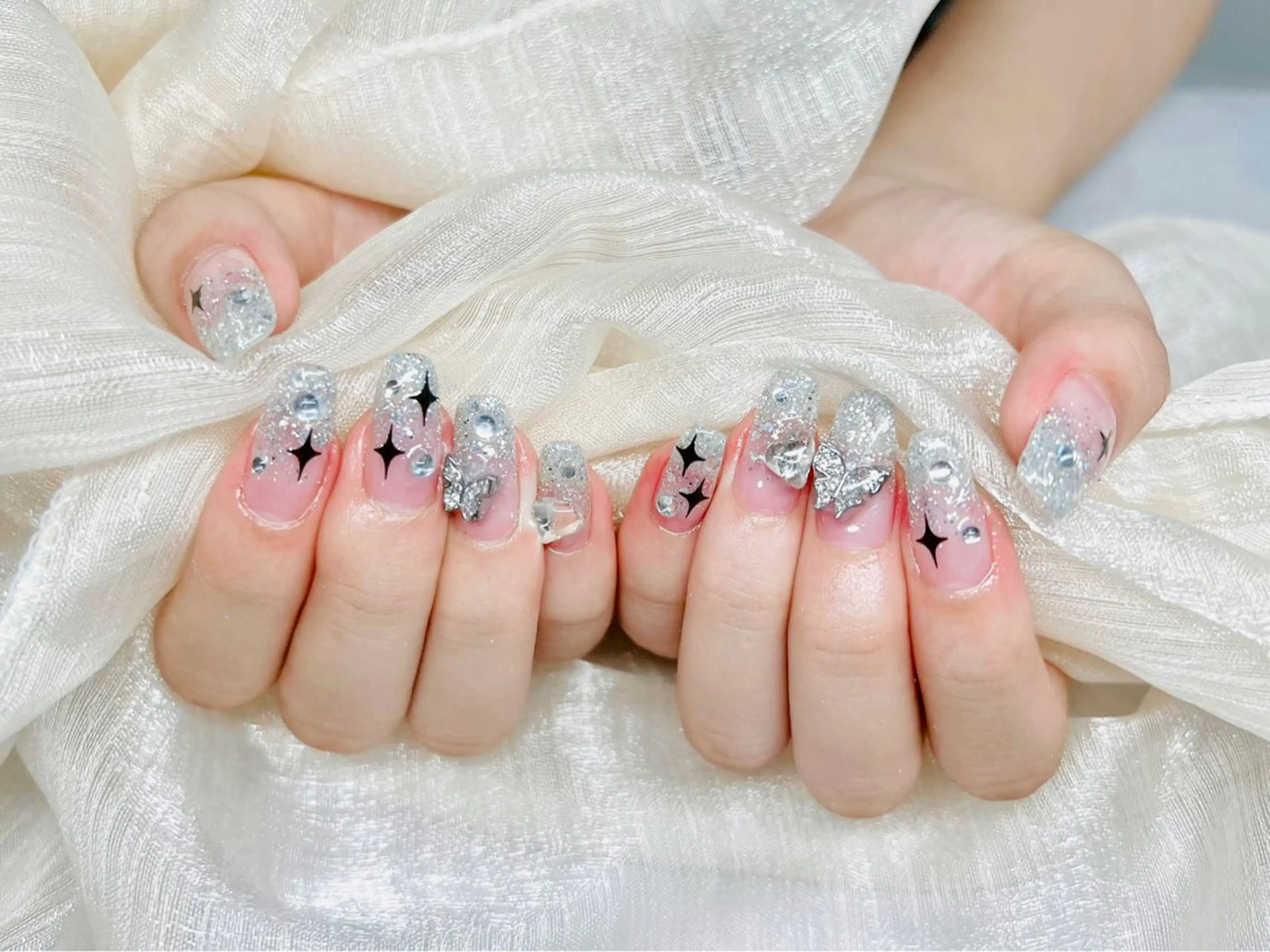 ネイル 宮澤 ミナのネイルデザイン