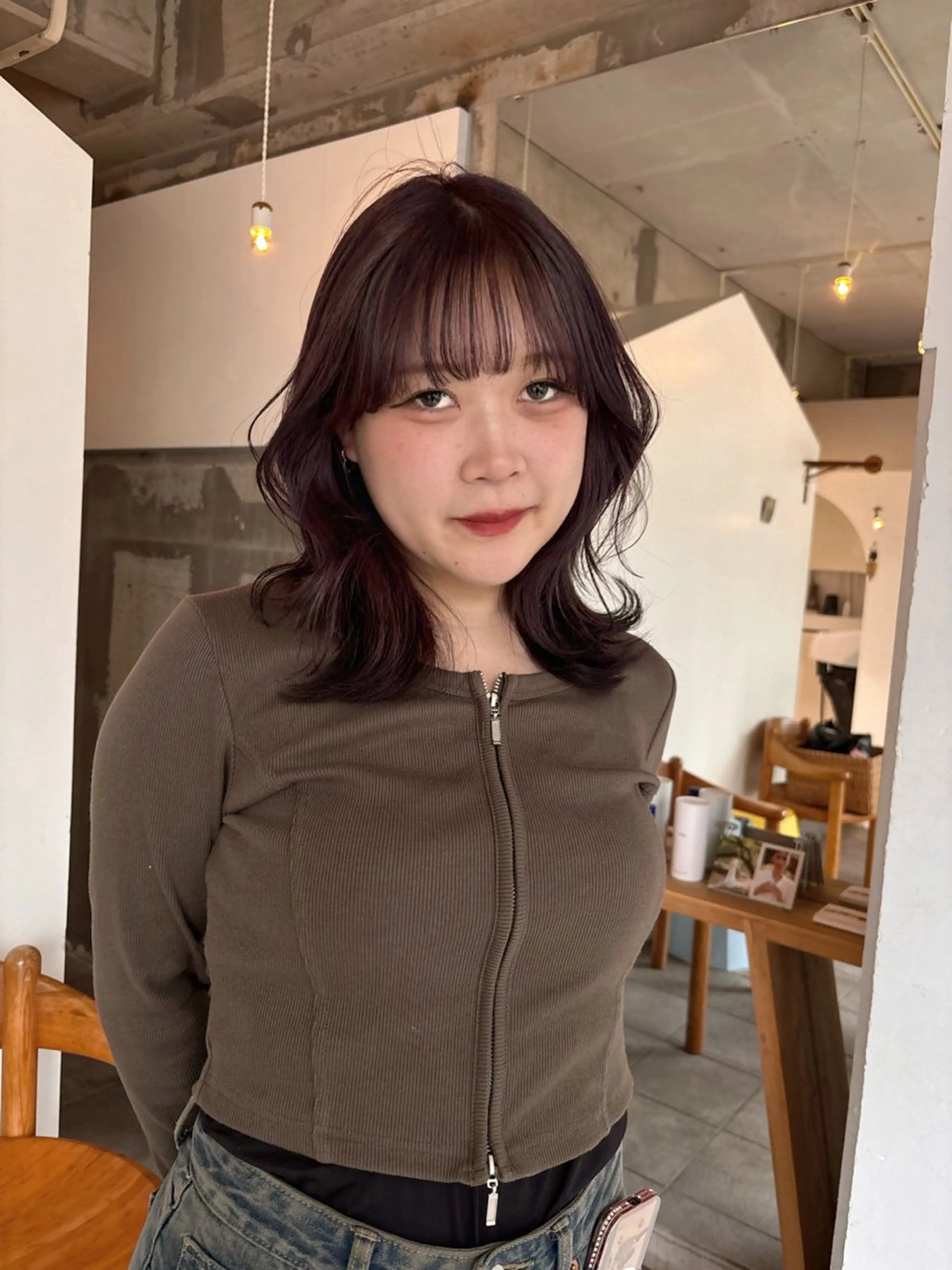 ミディアム mirai/レイヤー ボブ/ショートのヘアスタイル