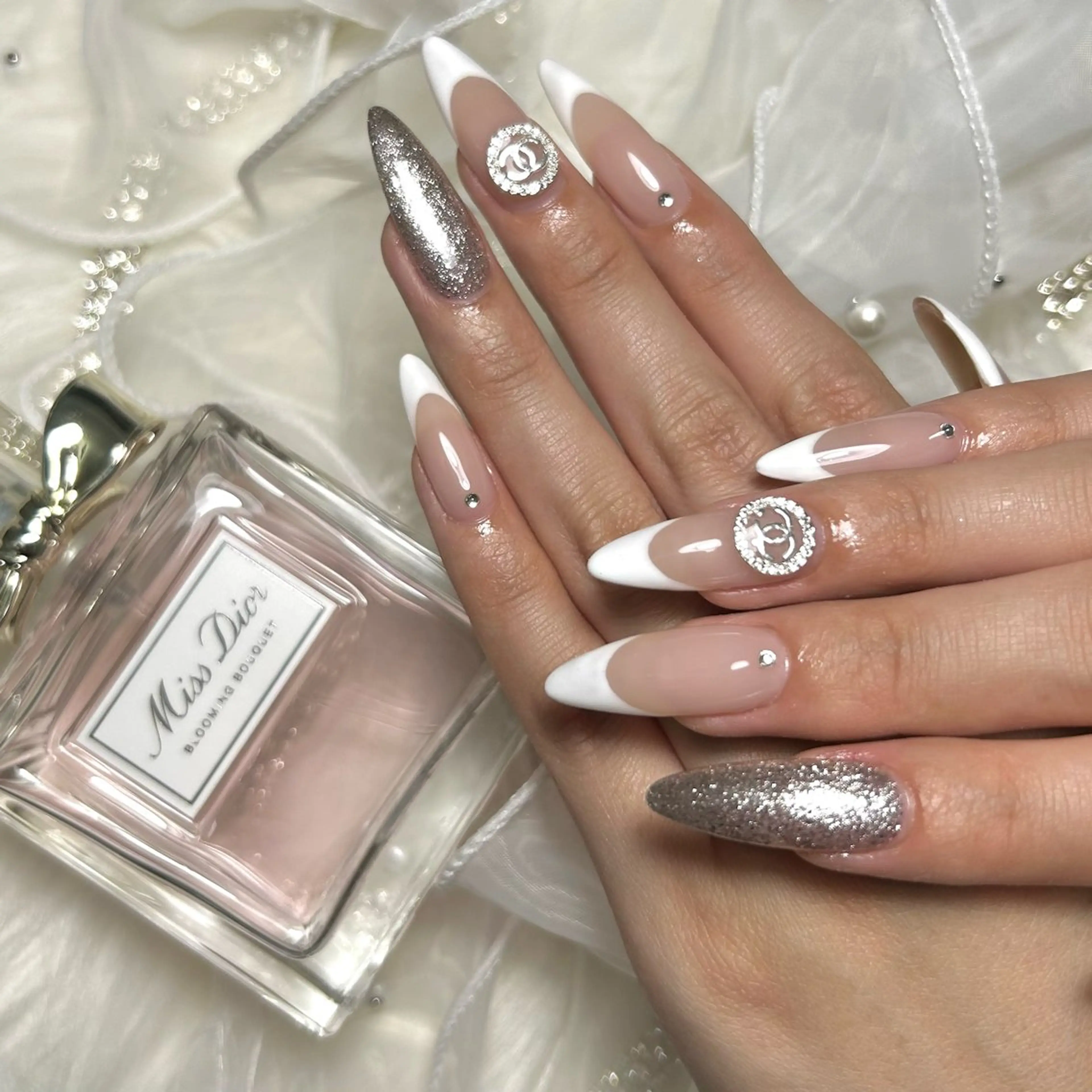 ネイル moumou nailのネイルデザイン