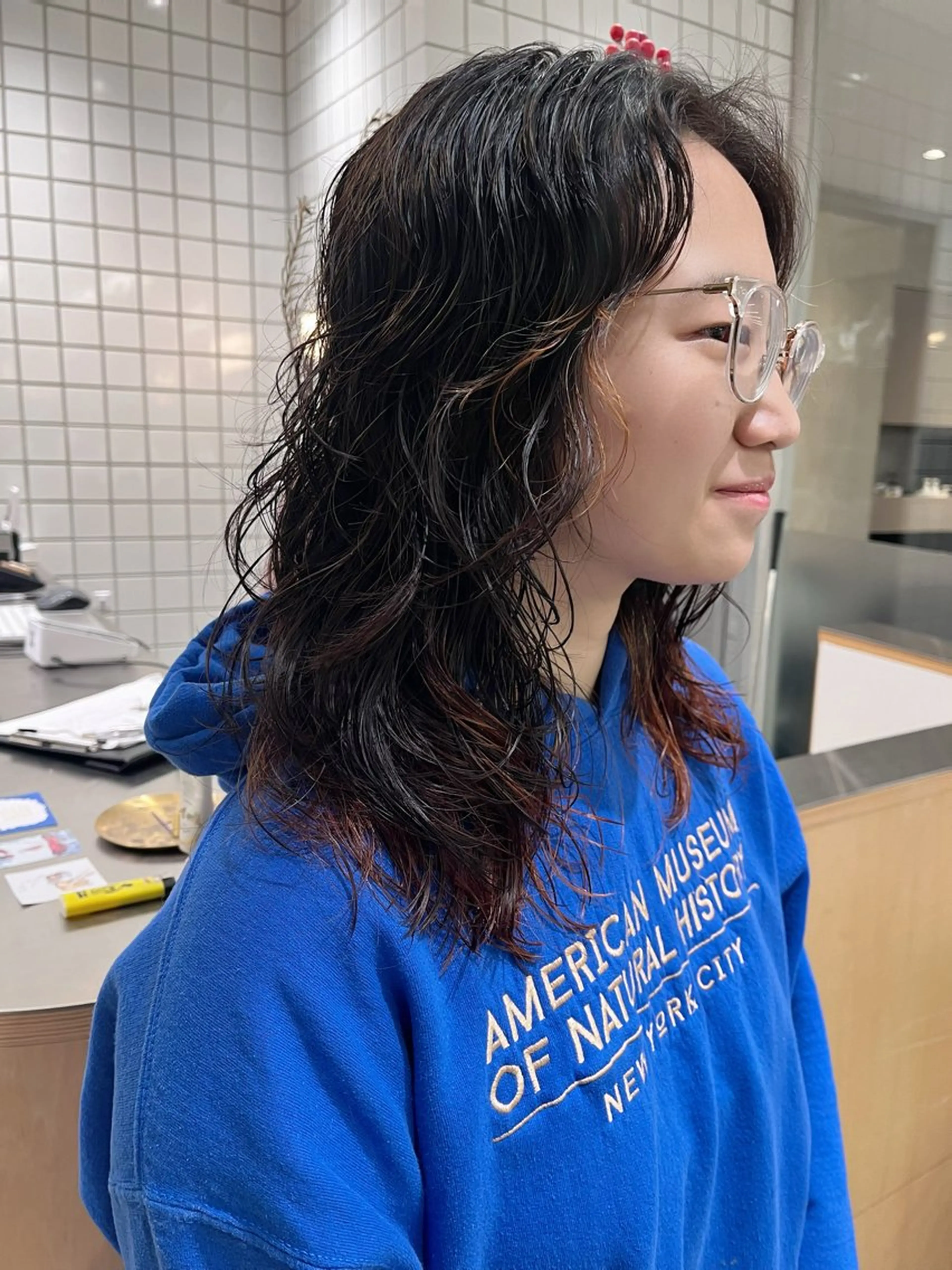 ミディアム パーマ ミディアムパーマ レイヤーカット ウルフカット カット パーマ トリートメント 原宿パーマ kazuのヘアスタイル