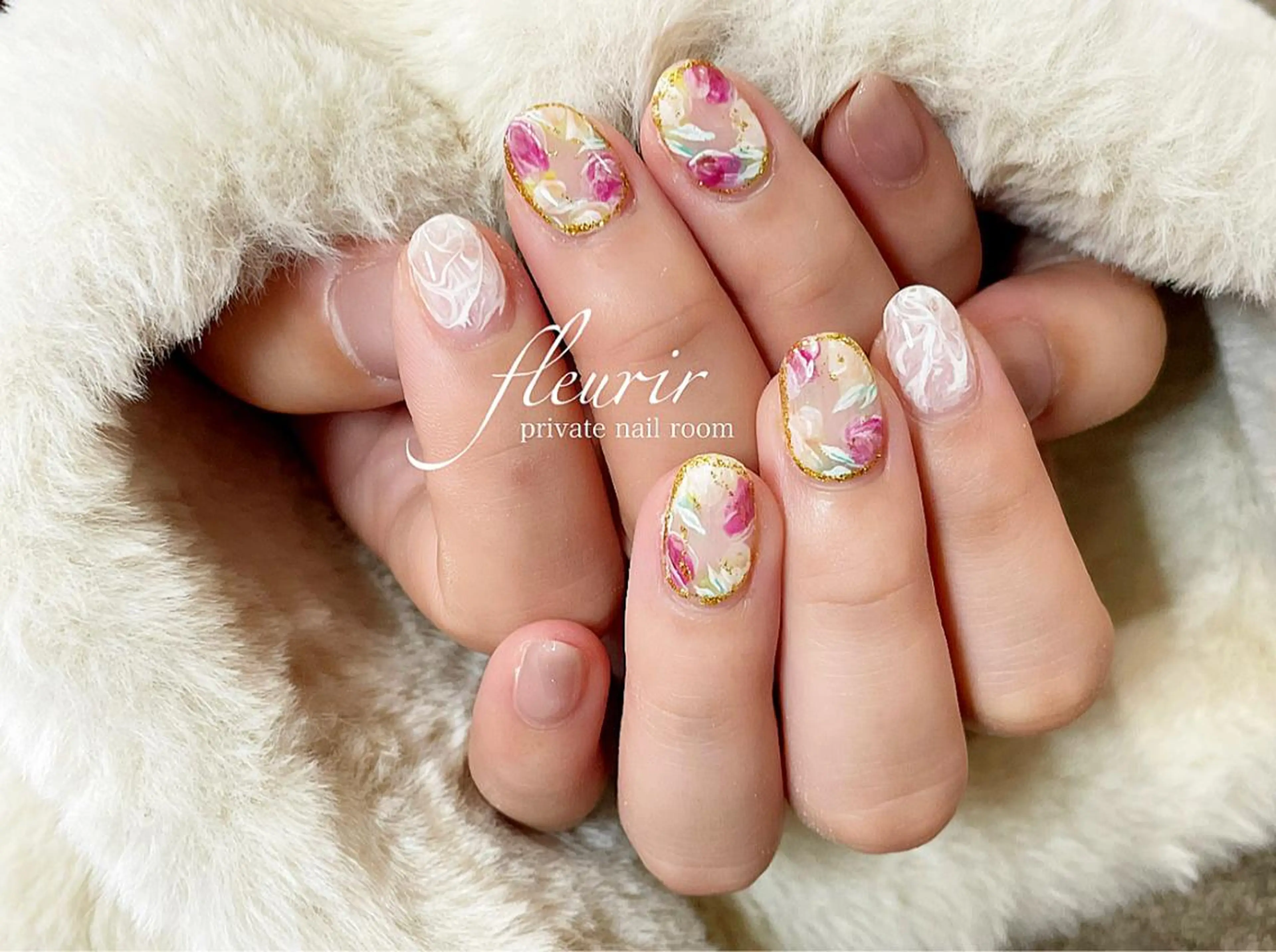 ネイル アートネイル フラワーネイル ゴールド ラメ(グリッター) ピンク フルリール 【プライベートサロンのネイルデザイン