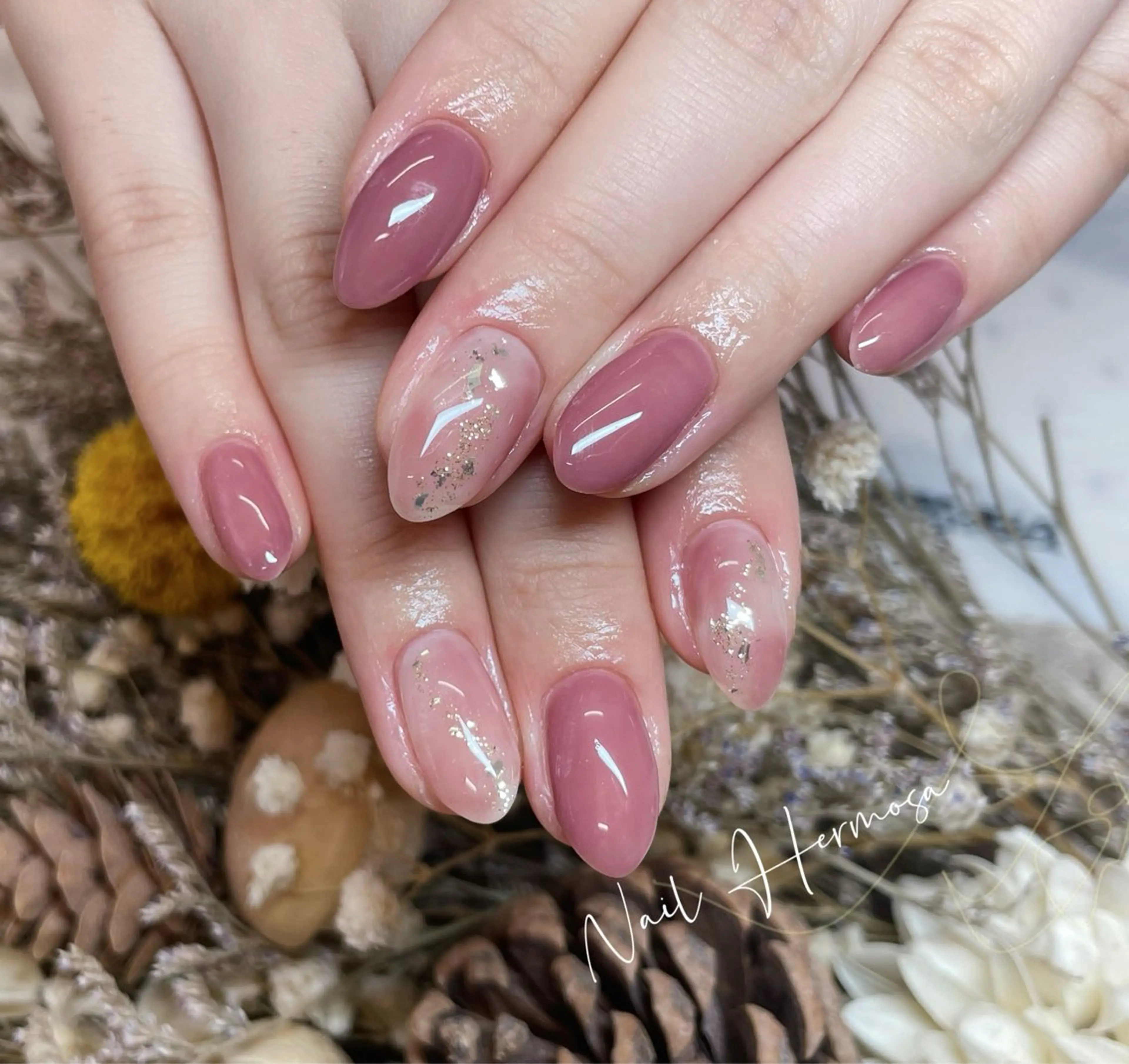 ネイル アートネイル フラッシュネイル フットネイル ジェルネイル グラデーション ハンドネイル エルモサ YURIKAのネイルデザイン