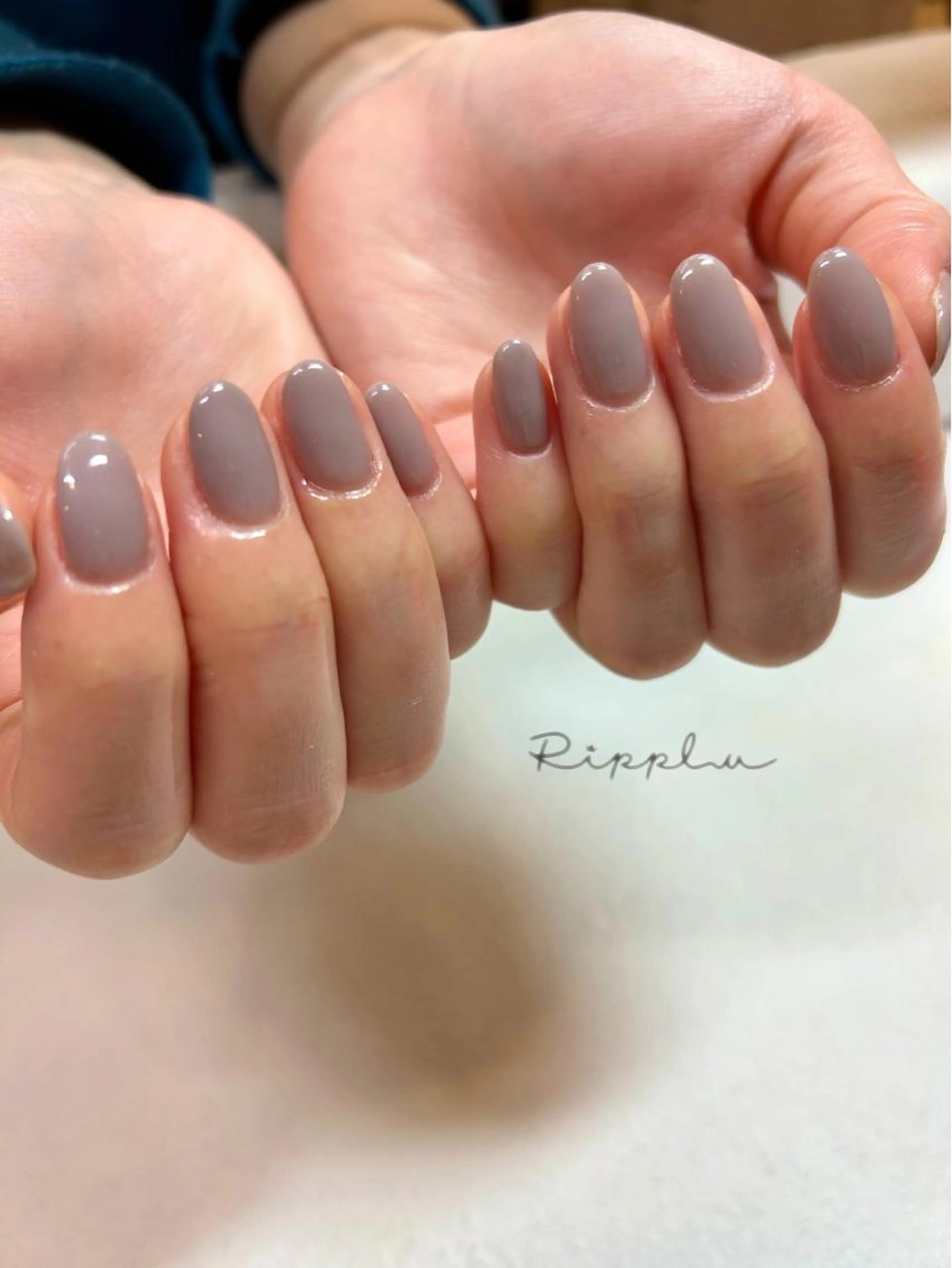 12月限定☆Jrネイリスト☆ジェルオフ無し【ジェルネイルワンカラーorラメグラ】¥3,300→¥2,970の写真