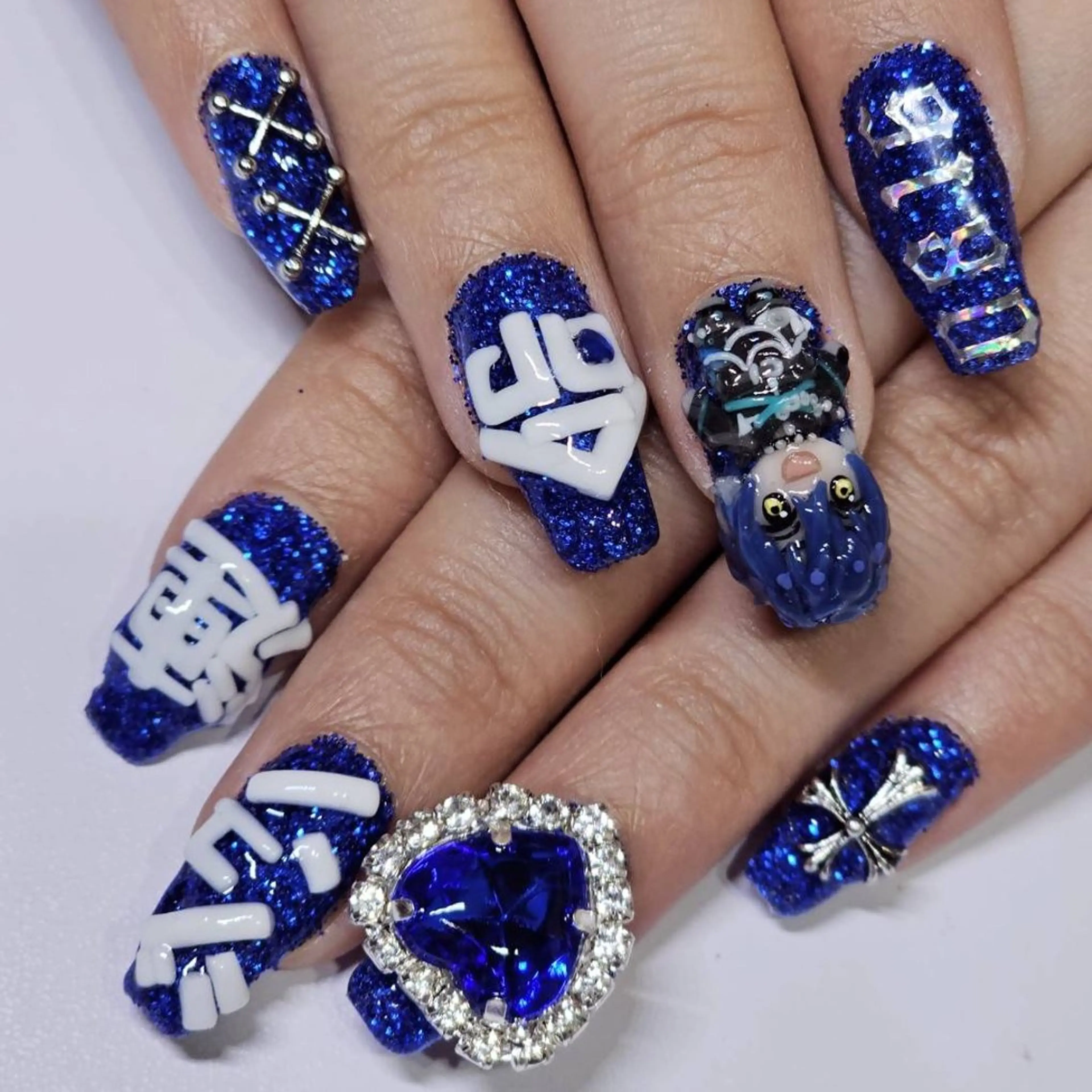 ネイル アートネイル ブルー ラメ(グリッター) ネイビー ワンカラーネイル ハンドネイル よしだ ひろきのネイルデザイン