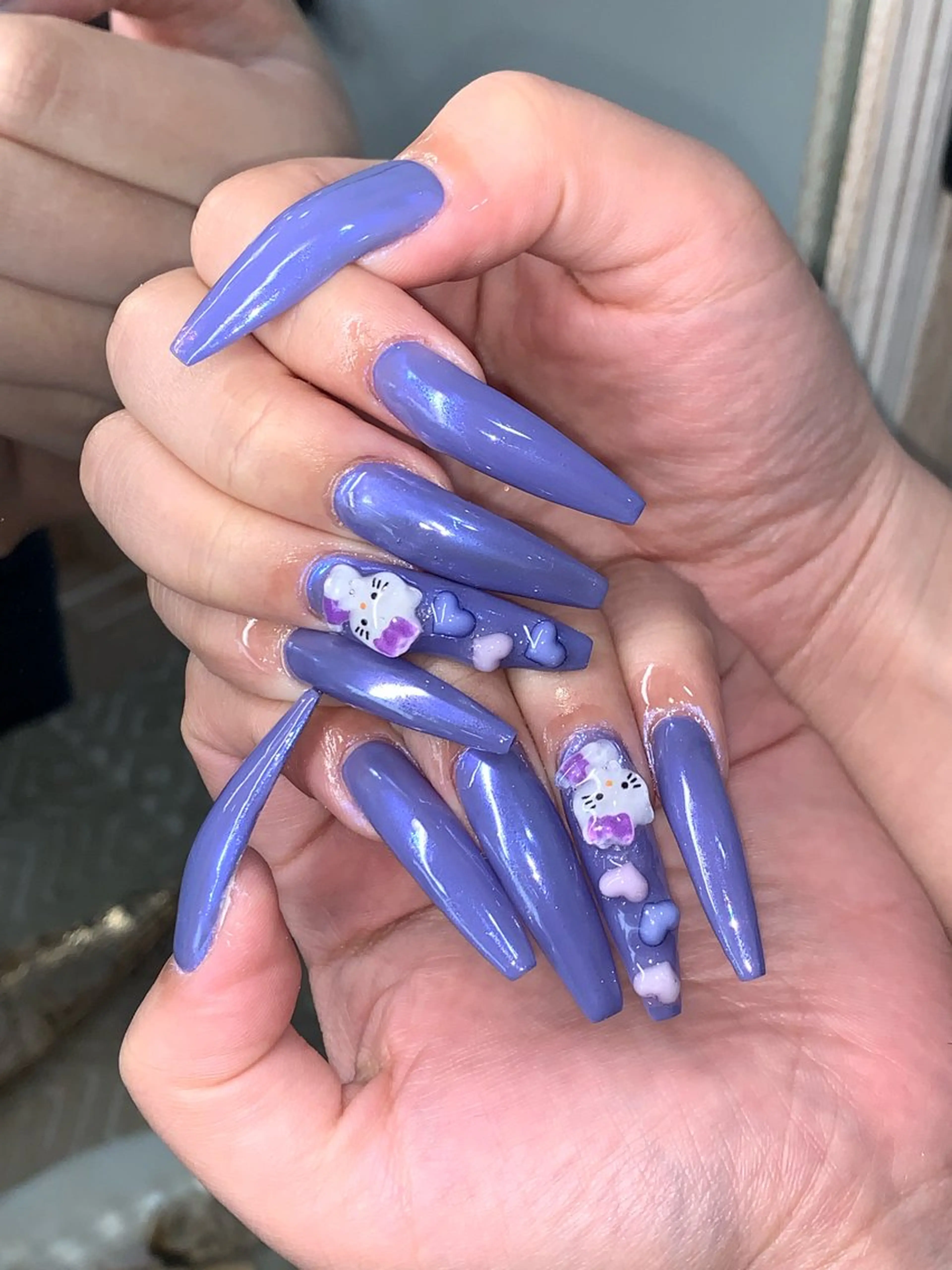 ネイル ハンドネイル NES NAIL所属・さゆり￤推しキャラ ￤ロングネイル🩷のネイルデザイン