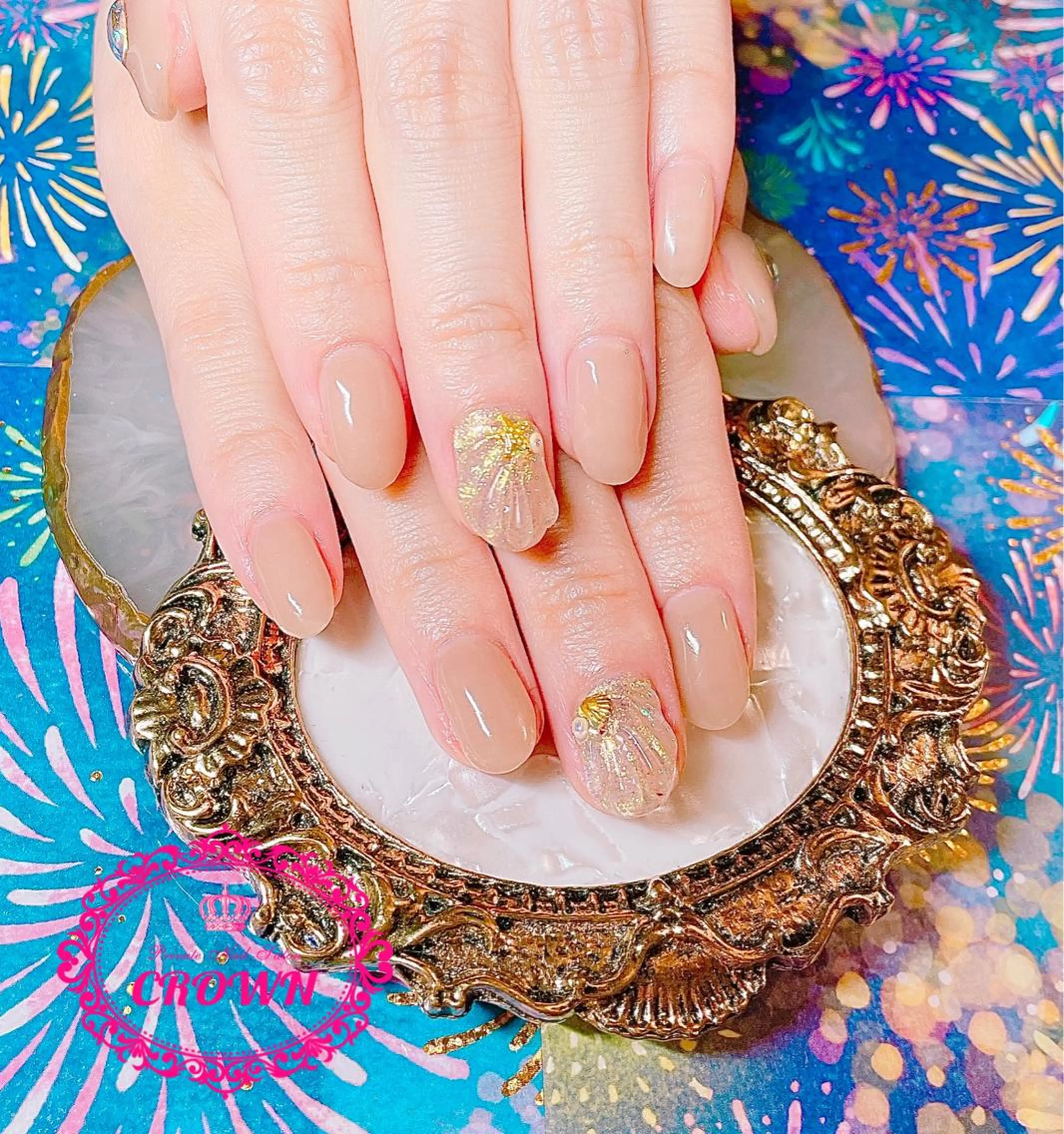ネイル CROWN プライベートサロンのネイルデザイン