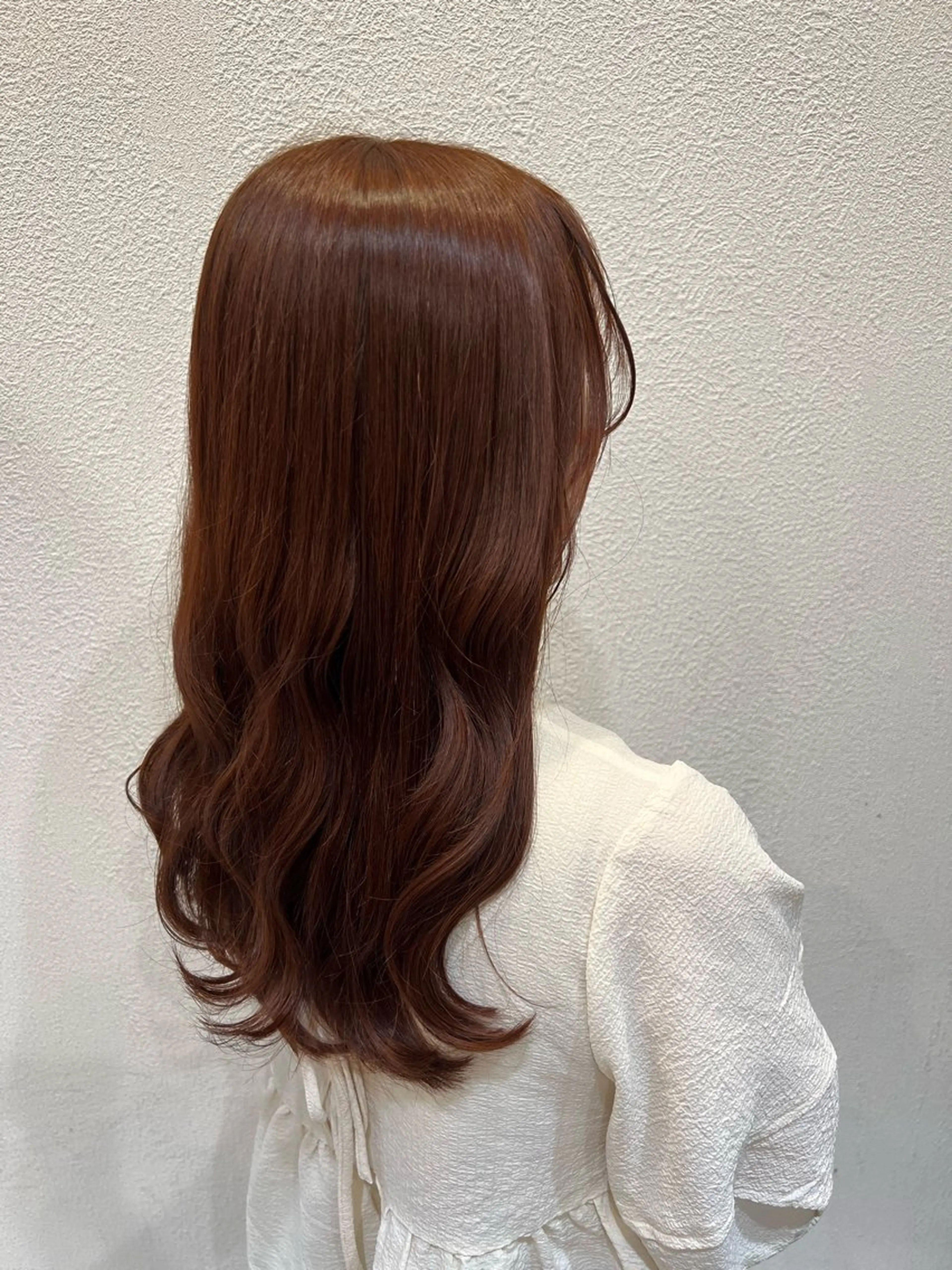 カット＋透明感カラーの写真