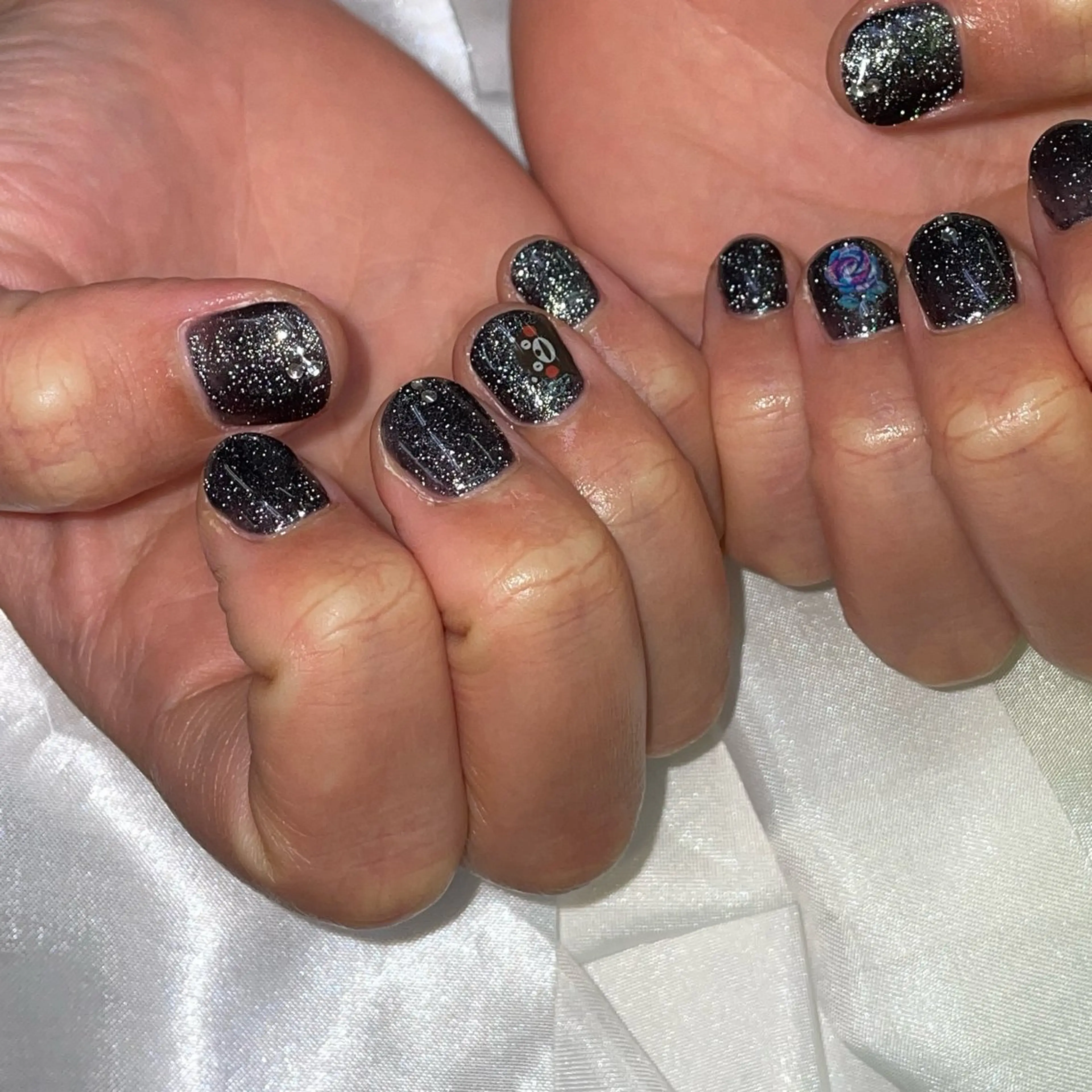 ネイル ハンドネイル Nail salon のらねこ所属・友井川 綾華のネイルデザイン