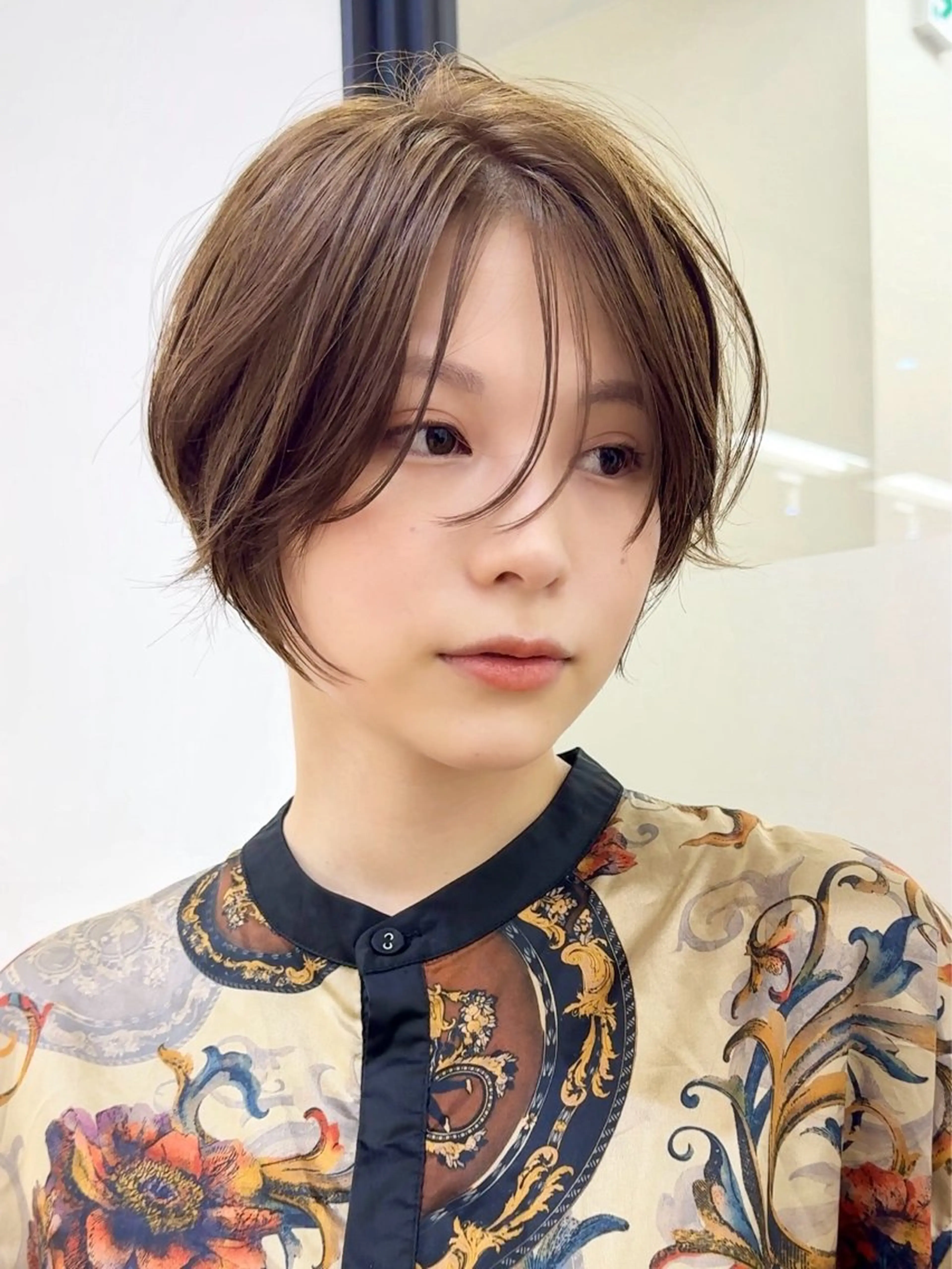 ショート カラー カット ヘアカラー トリートメント 🎀大川 錬🎀 ブリーチなしWカラーのヘアスタイル