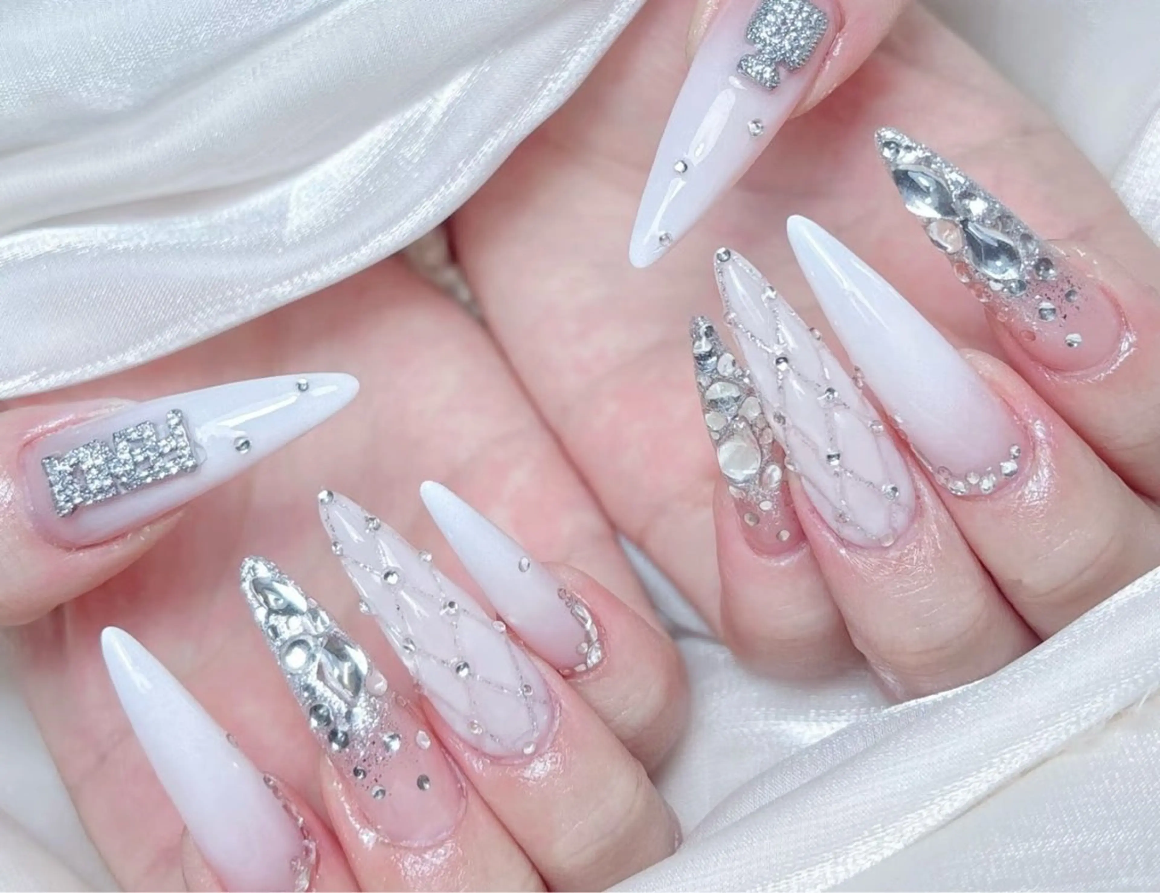 ネイル ハンドネイル D-BEAUTY Nailsalonのネイルデザイン