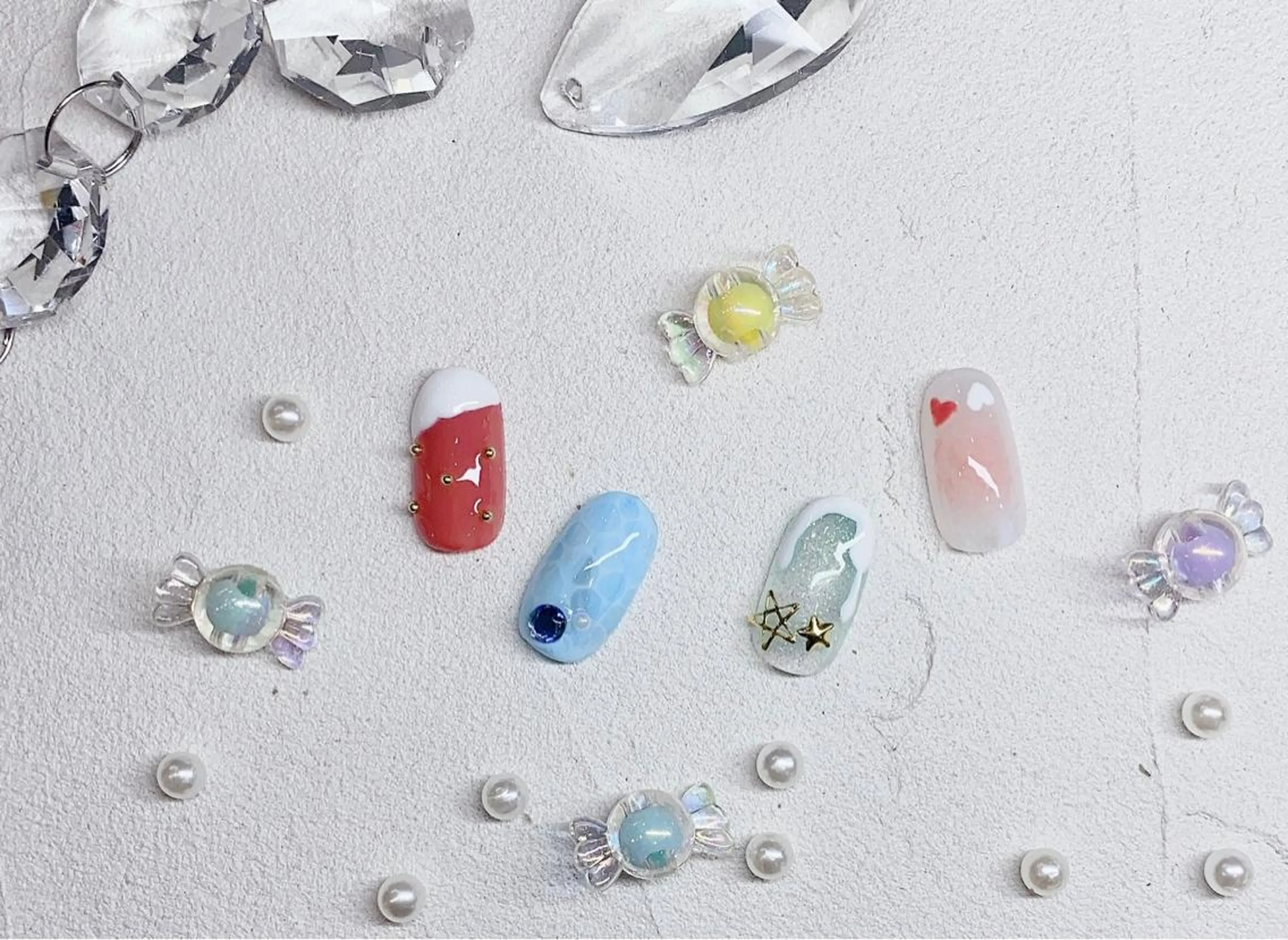 ネイル アートネイル チークネイル キラキラネイル ストーンネイル 夏ネイル ハンドネイル Bianca Nishikataのネイルデザイン