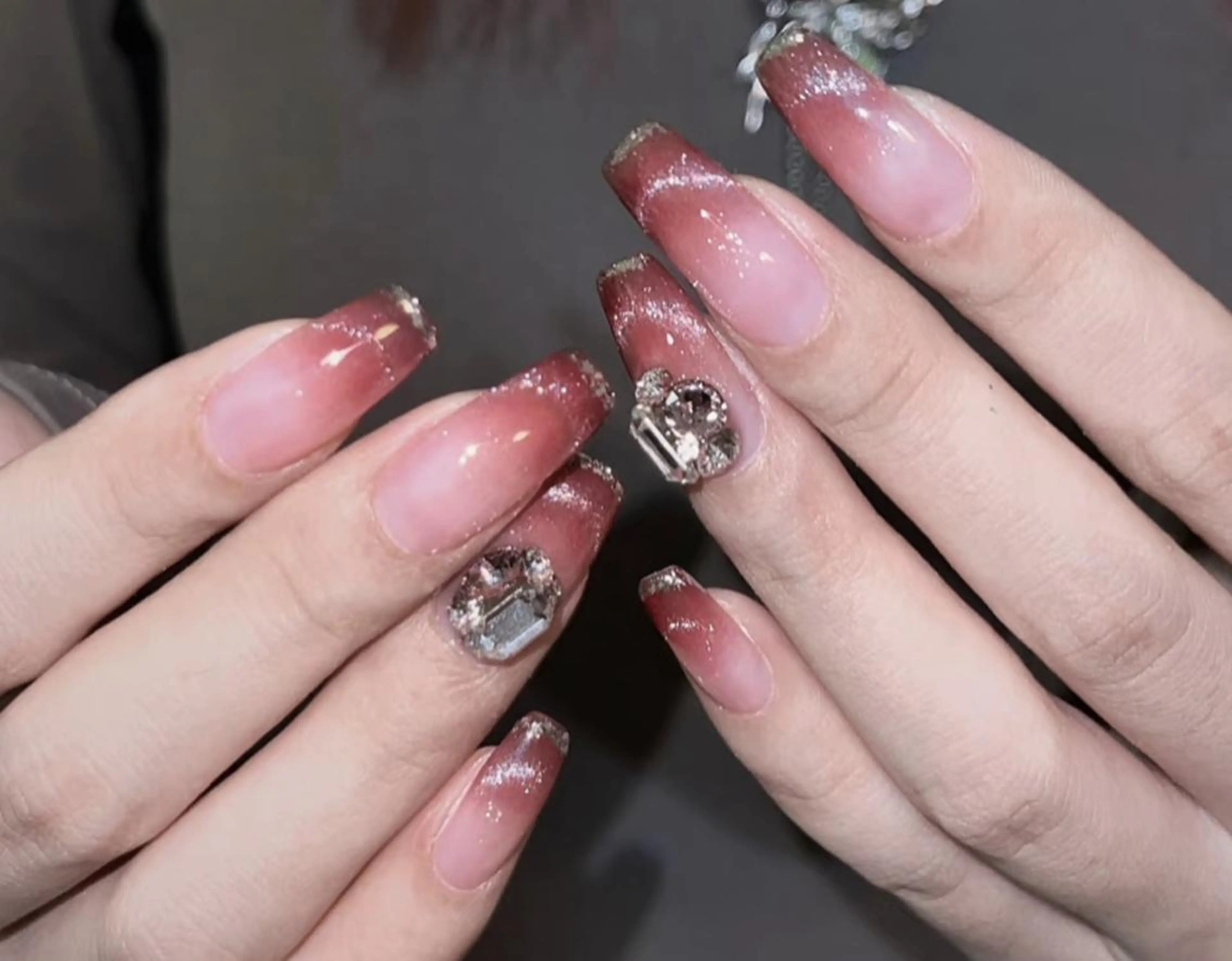 ネイル ハンドネイル 🎀 Ayaka_nailのネイルデザイン