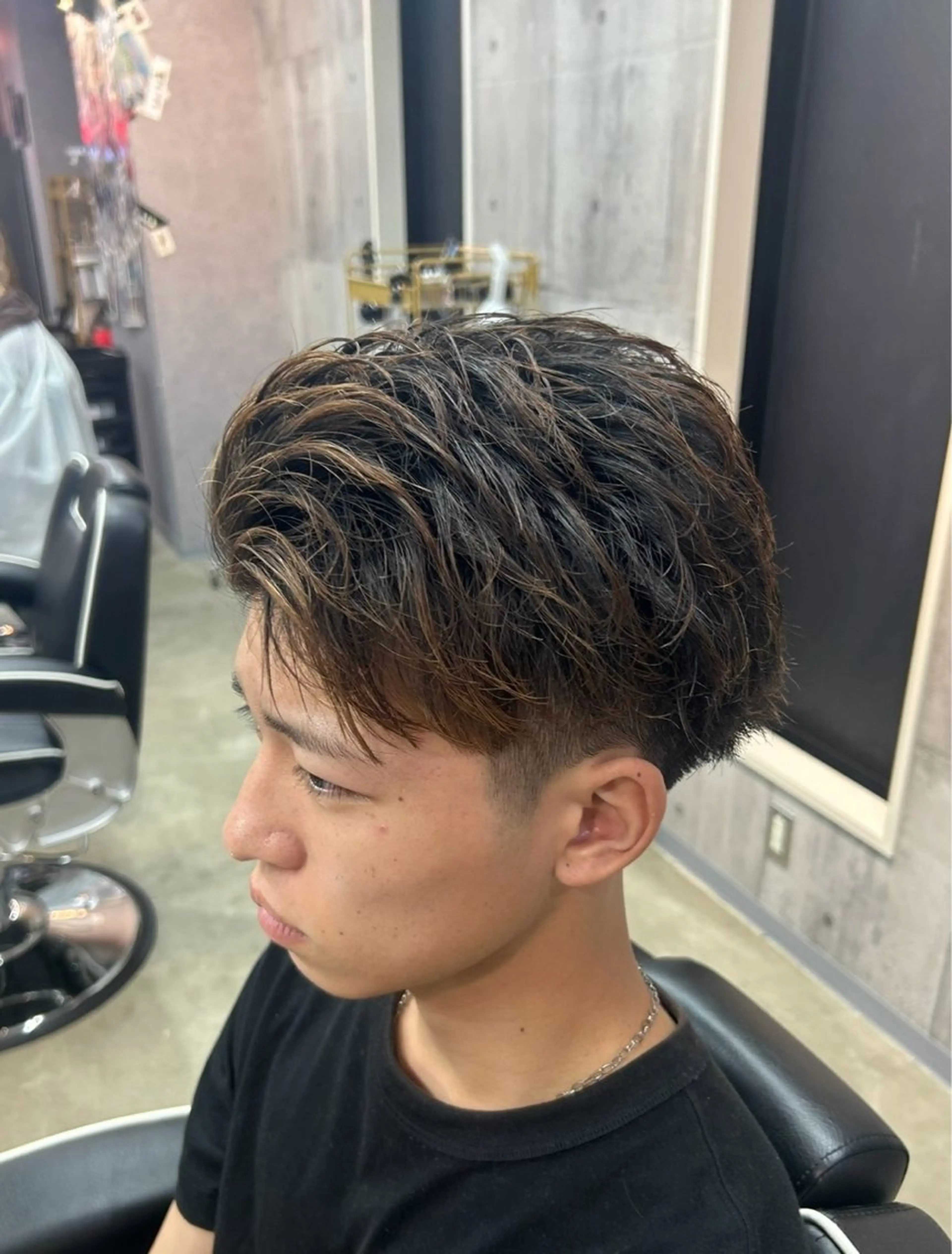 ミディアム カット 👑パーマの王様👑 【メンズ専門店】のヘアスタイル