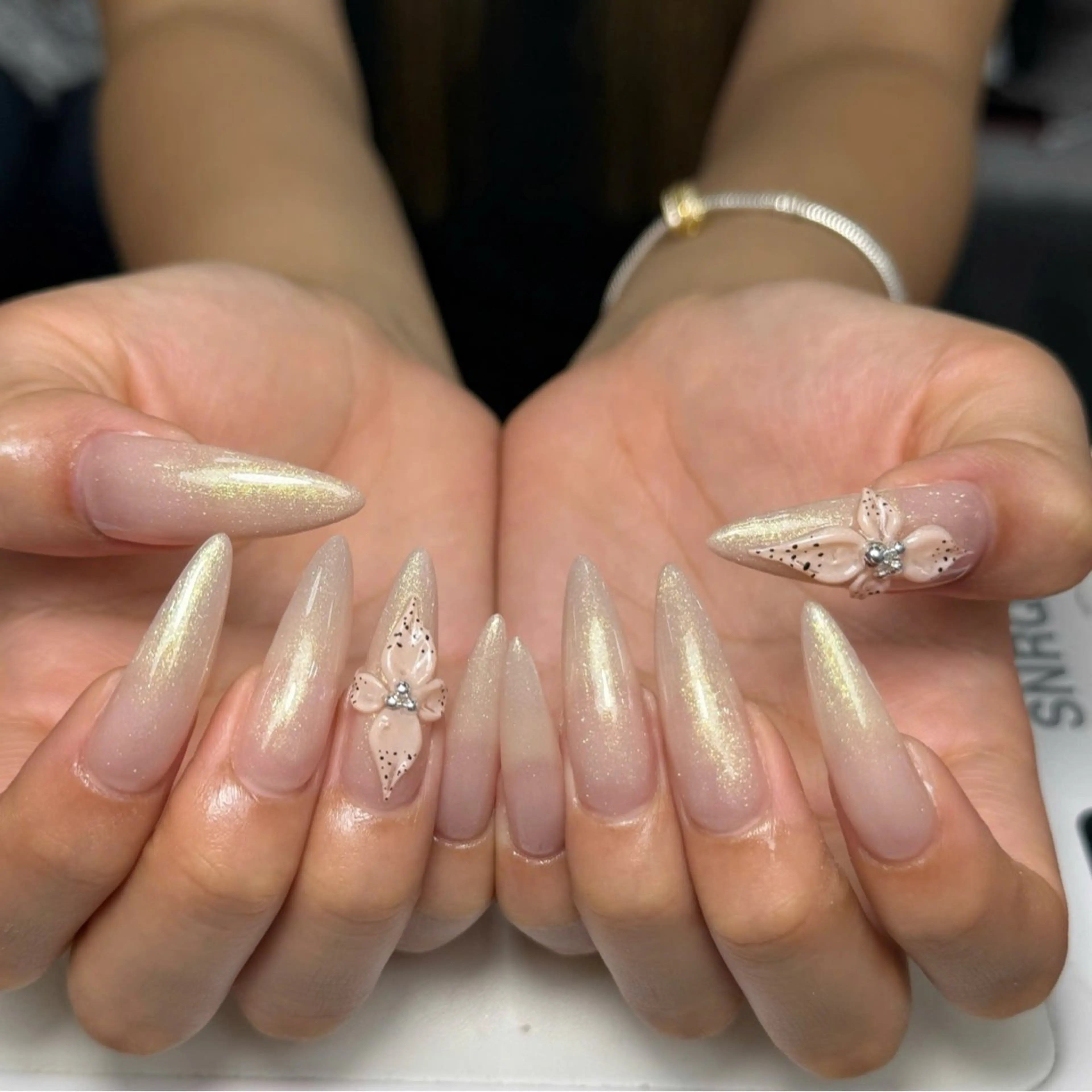 ネイル ハンドネイル Michi_Nails_Salon所属・Michi Nail Staffのネイルデザイン