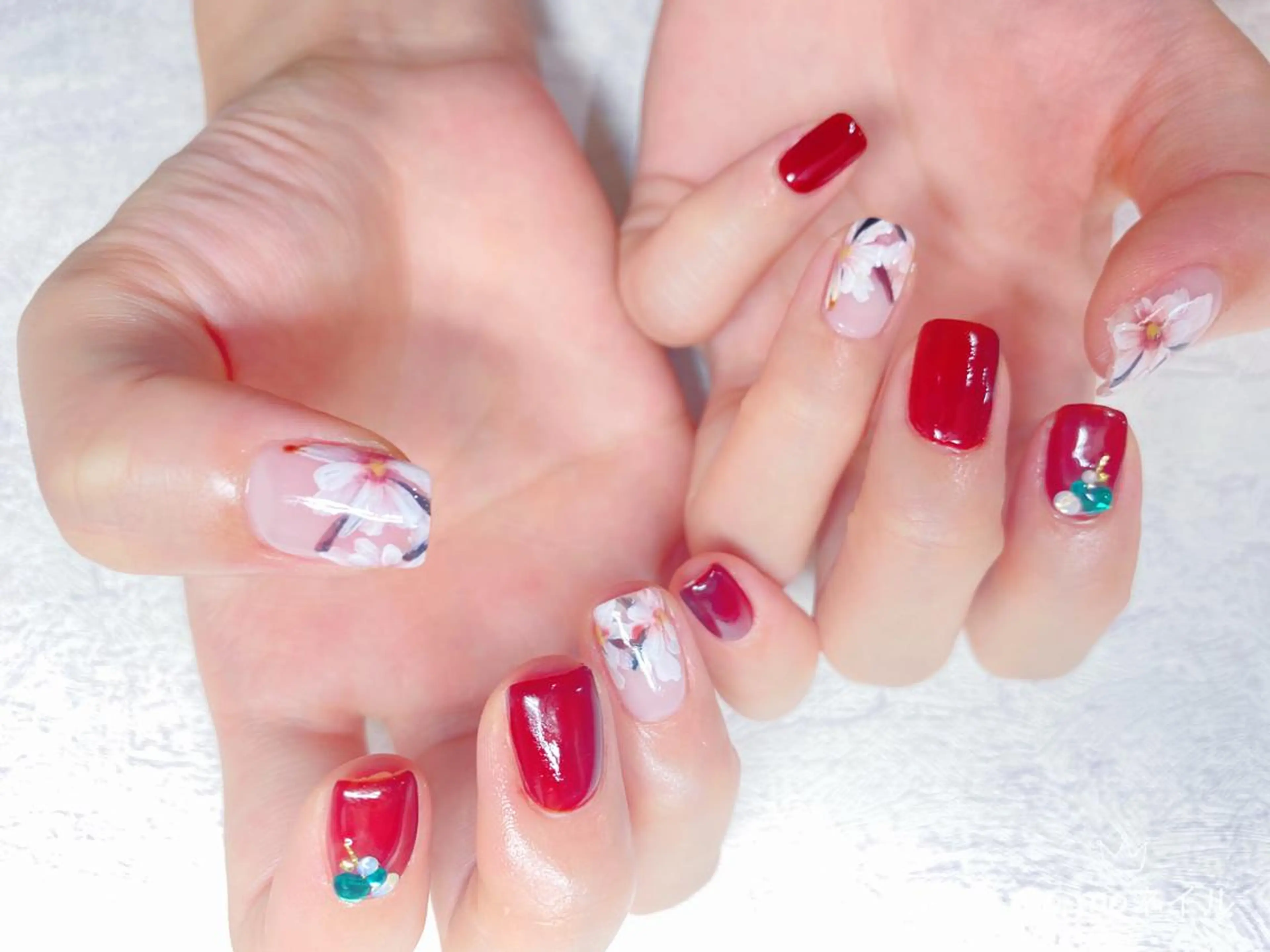 ネイル MOMO nailのネイルデザイン