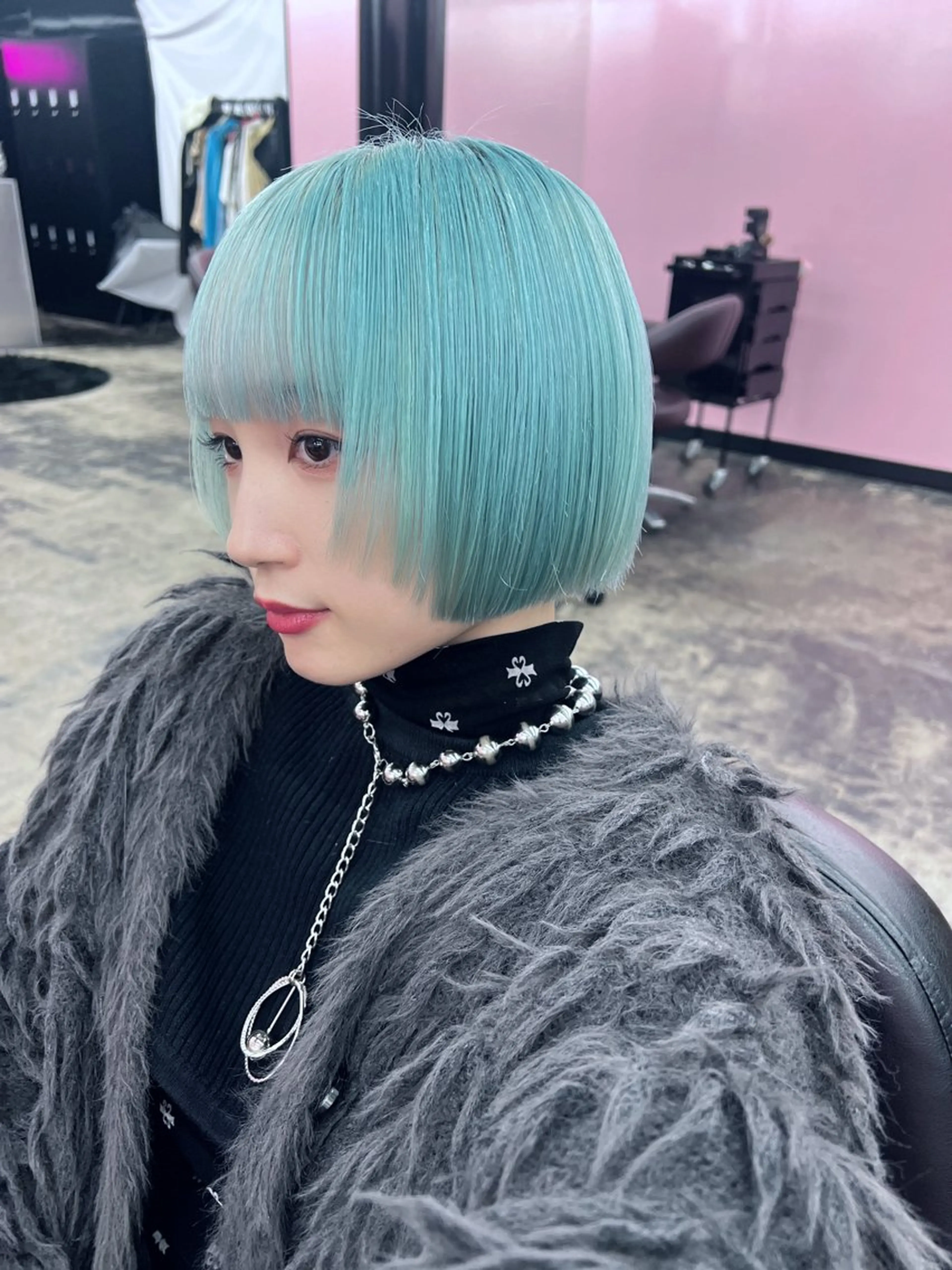 ショート KIJI所属・haruka /透明感カラーのヘアスタイル