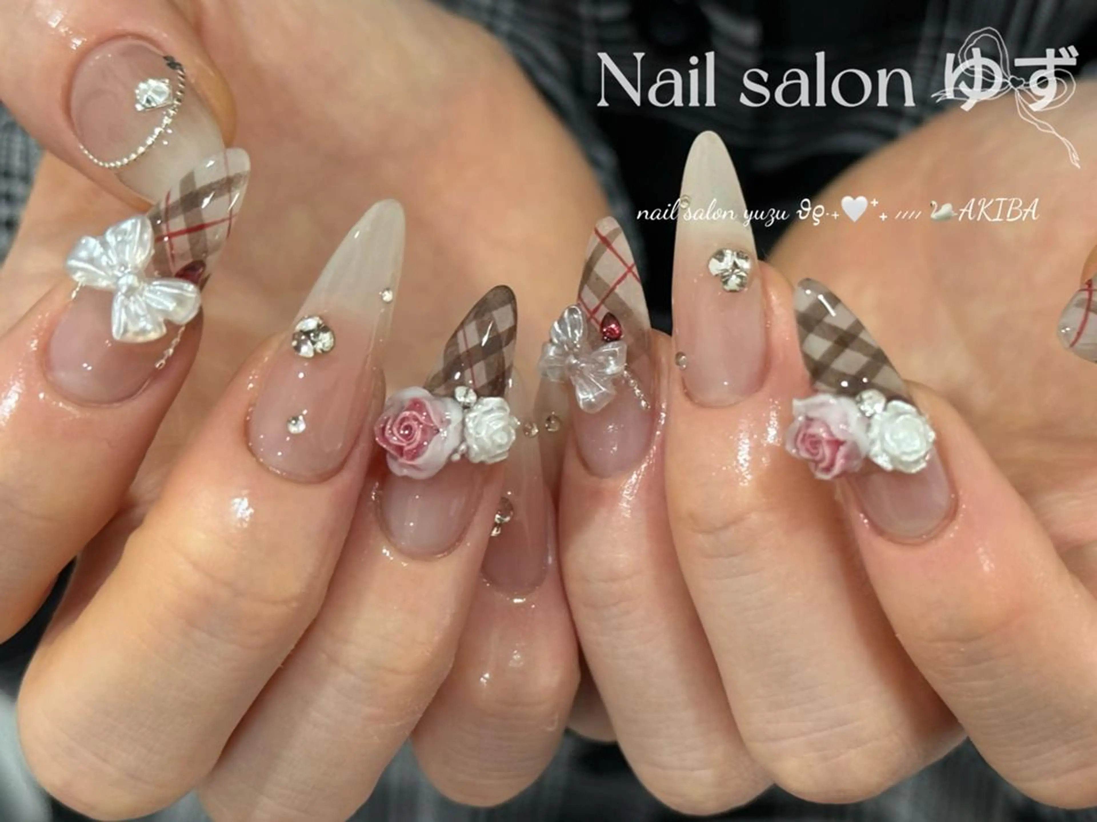 ネイル ハンドネイル ハンドケア MAKI💚💚💚 秋葉原.のネイルデザイン