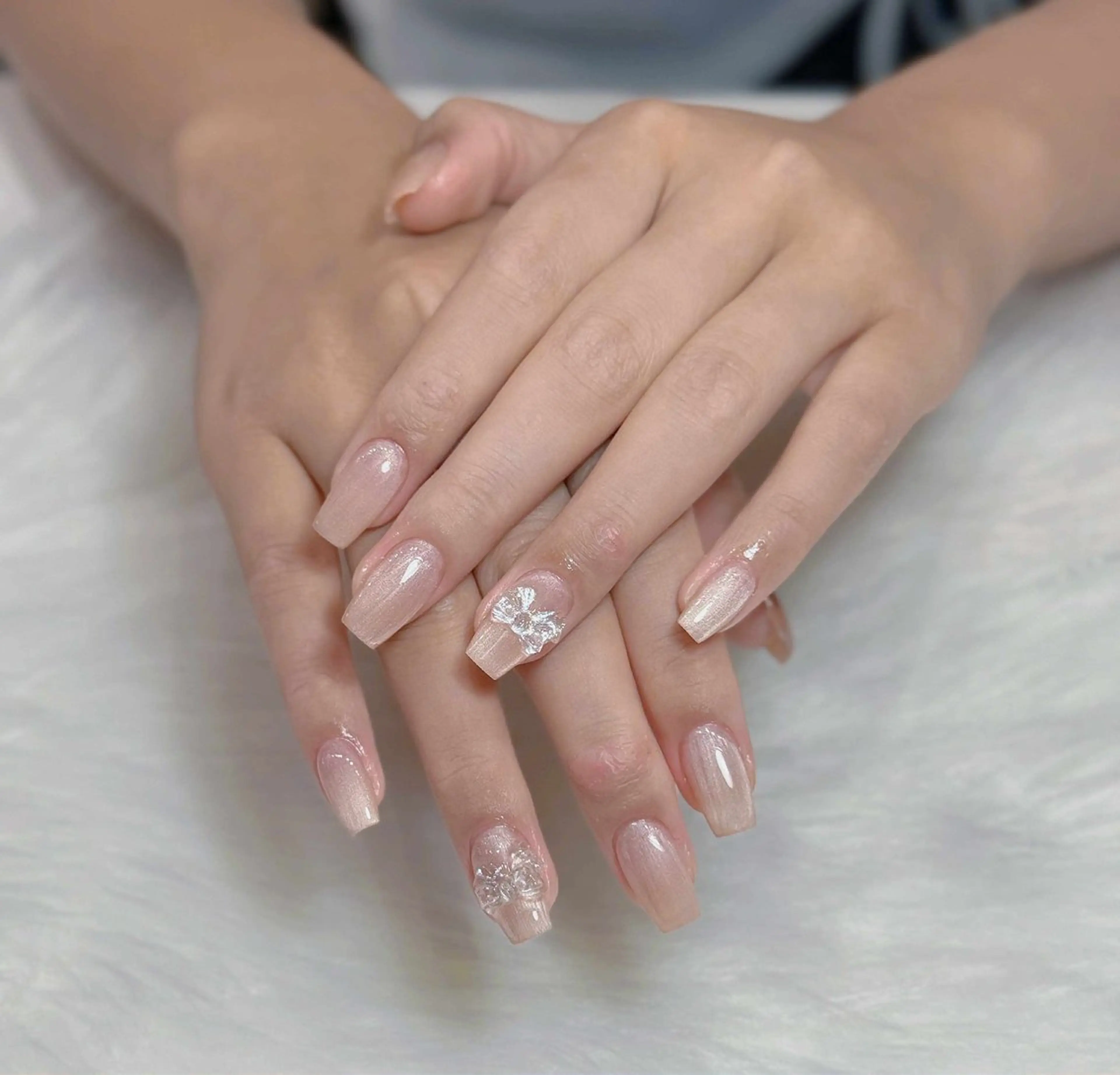 ネイル オーロラネイル チークネイル フットネイル フレンチネイル ジェルネイル ハンドネイル Nichi Nailsのネイルデザイン