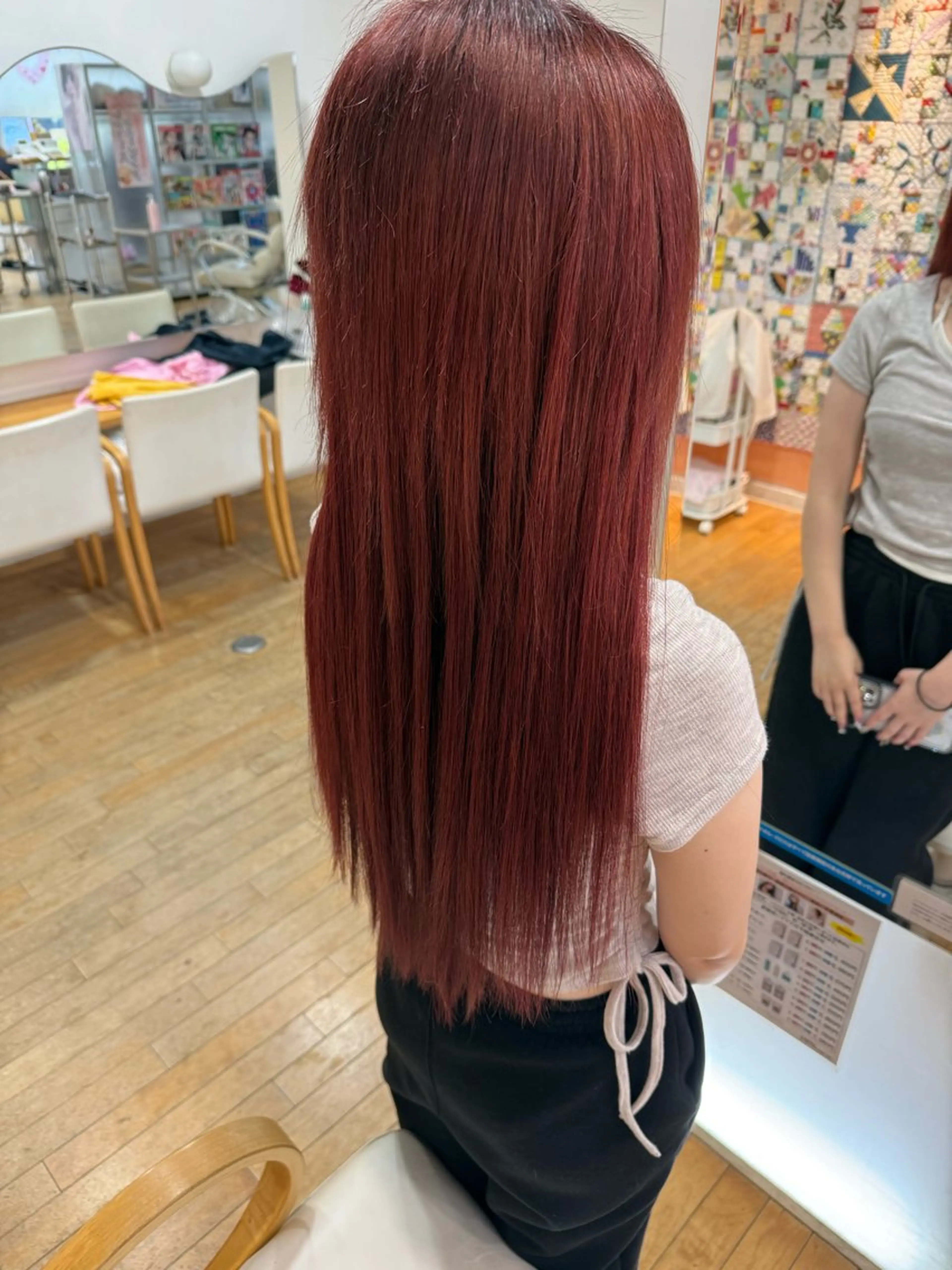 カラー 山本 瑠華のヘアスタイル