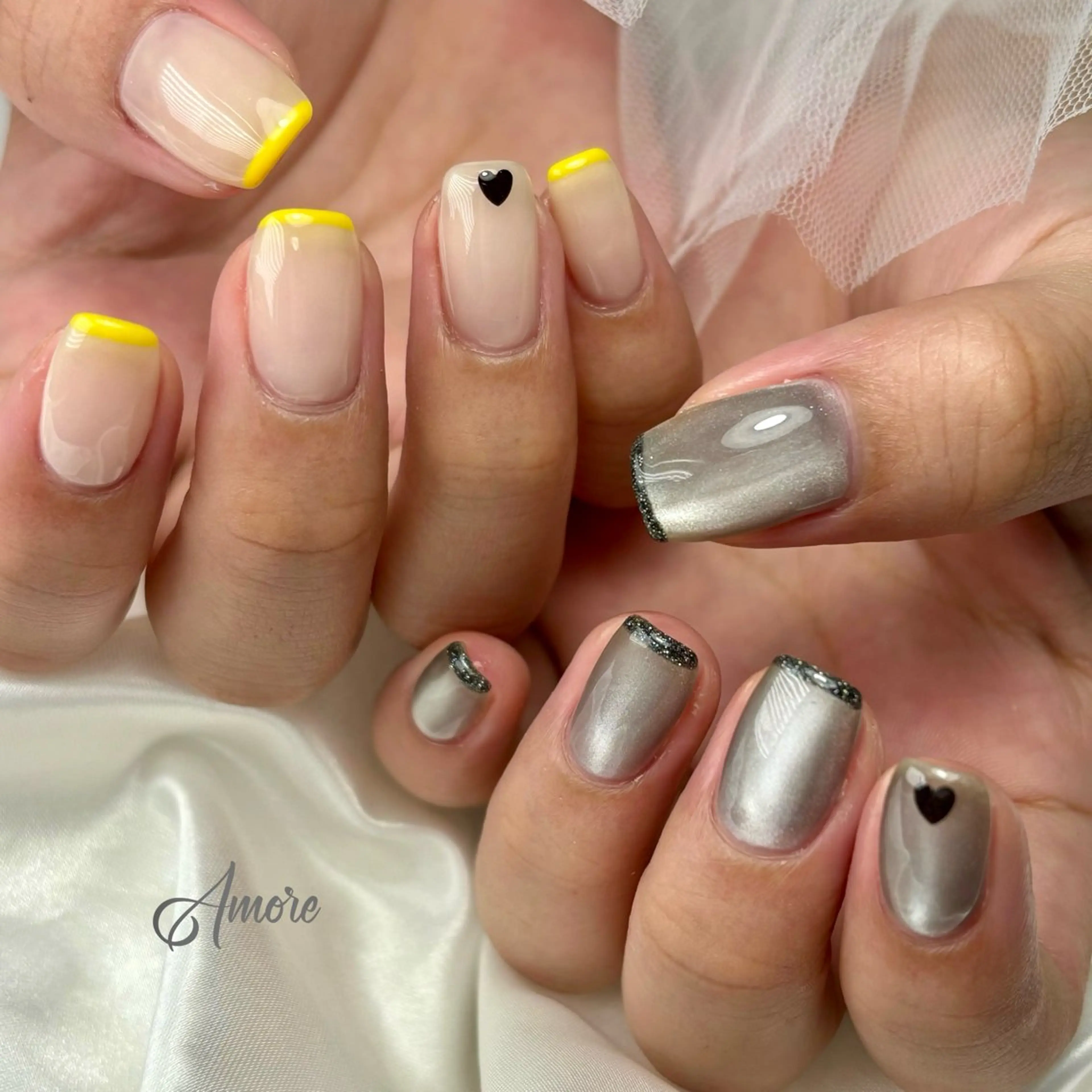 ネイル ジェルネイル キラキラネイル 韓国ネイル マグネットネイル パラジェル You kyehwaのネイルデザイン