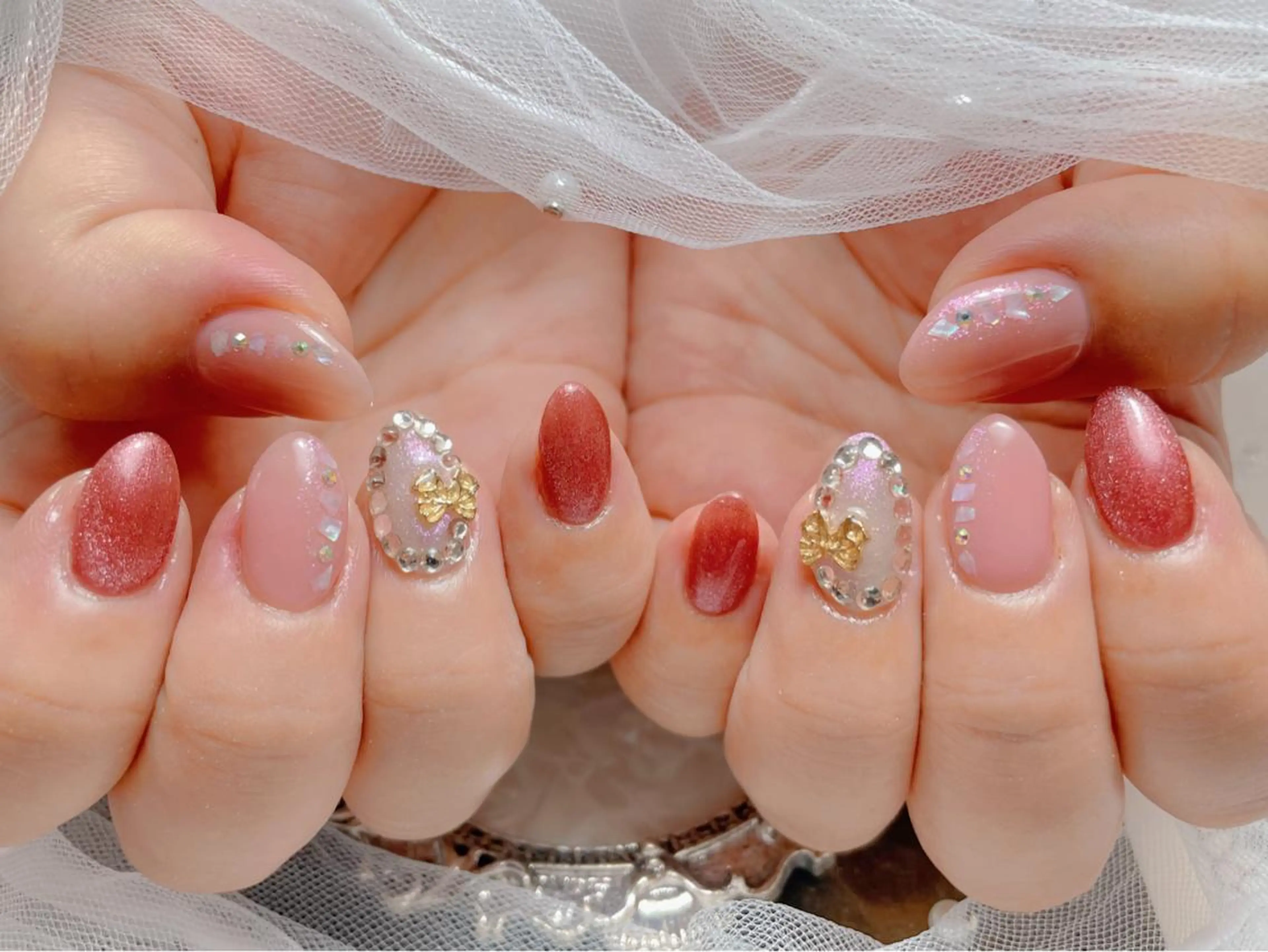 ネイル ハンドネイル マジックミラー所属・マジック ミラーのネイルデザイン