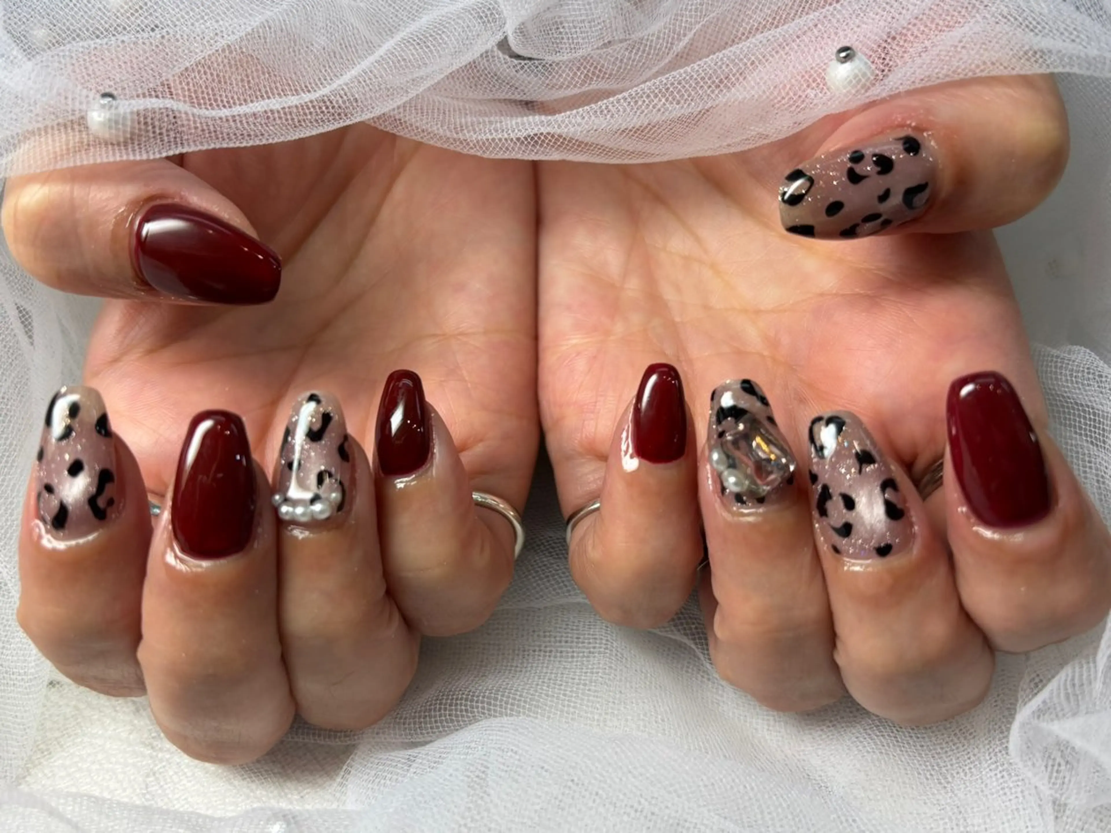 ネイル Queennail 北堀江megumiのネイルデザイン