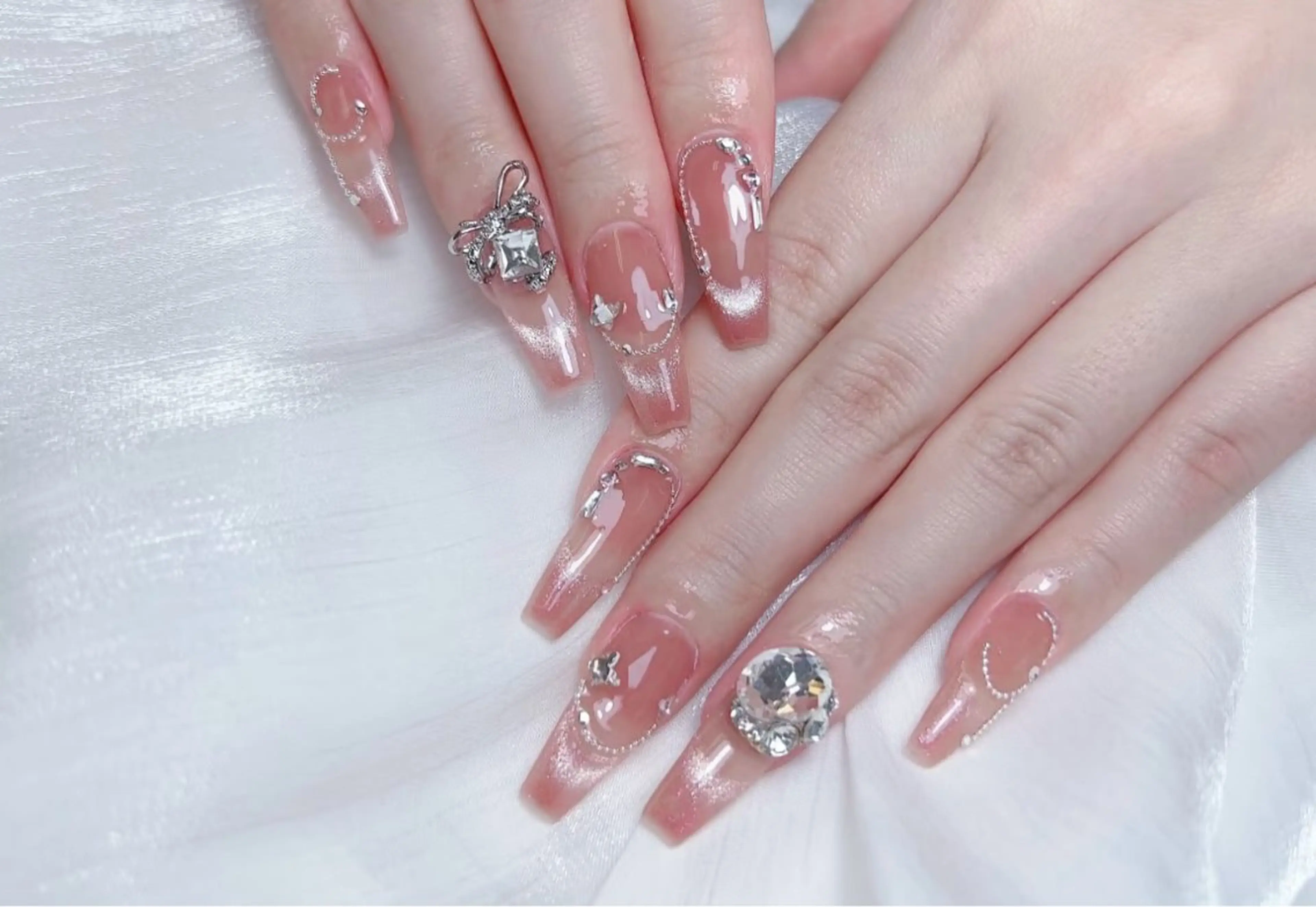 ネイル ハンドネイル D-BEAUTY Nailsalonのネイルデザイン