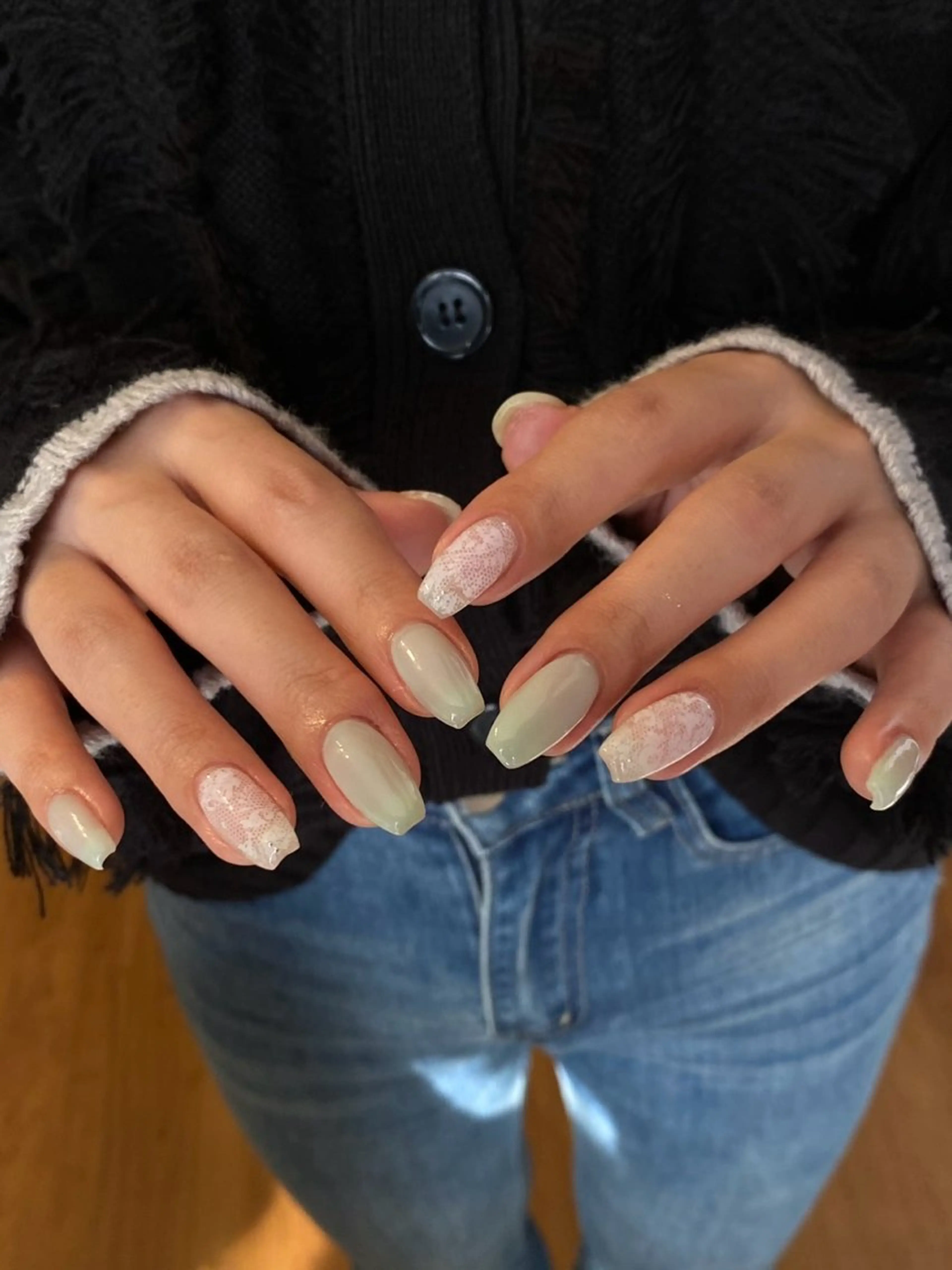 ネイル レース パステルネイル 春ネイル ハンドネイル ハンドケア nail salon maniのネイルデザイン