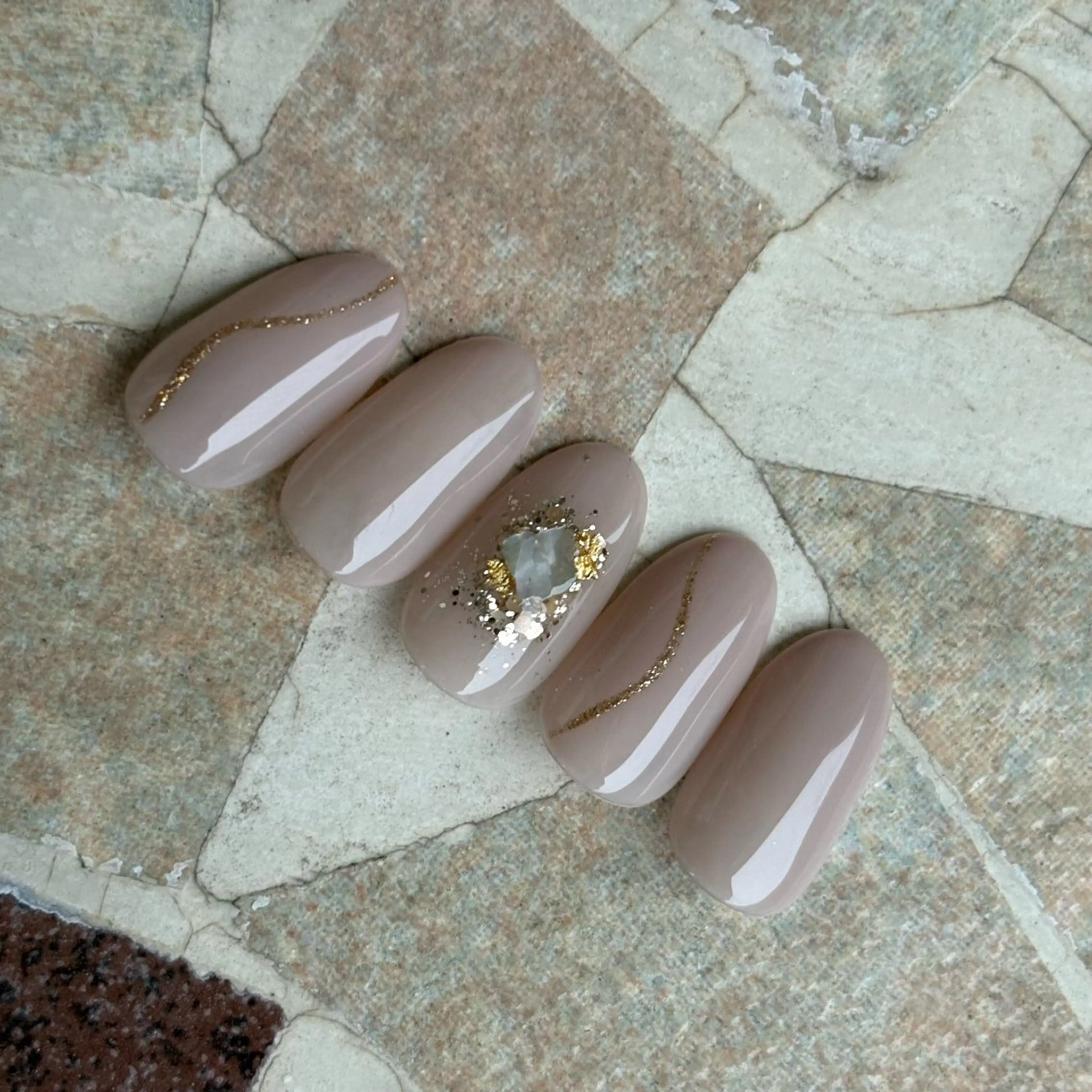 ネイル オフィスネイル ハンドネイル NEW WORLD所属・Ayu 🪐NEWWORLDのネイルデザイン