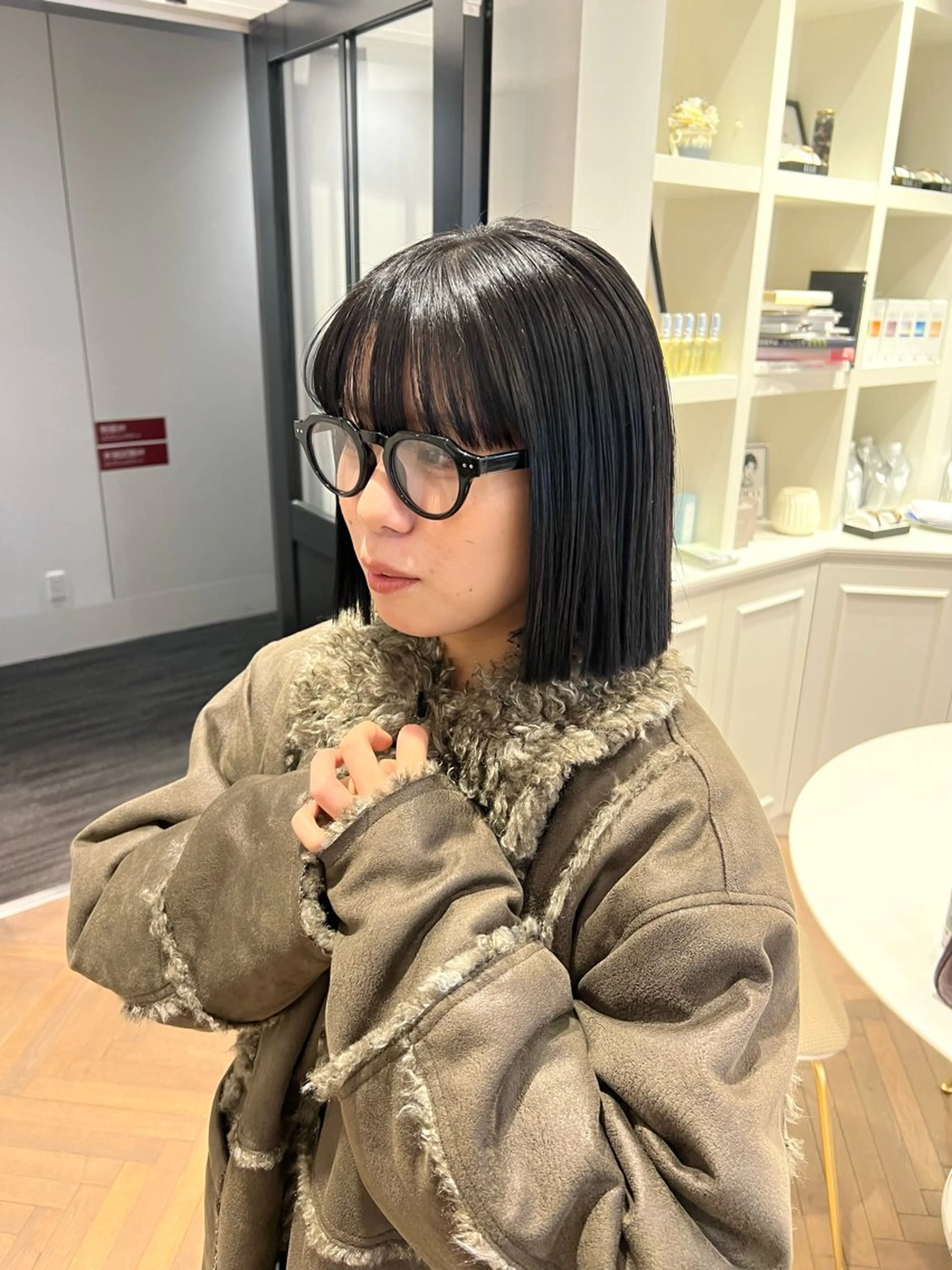 ショート カラー ボブ ワイドバング カット ヘアカラー トリートメント 似合わせ/レイヤー 💟SAEのヘアスタイル