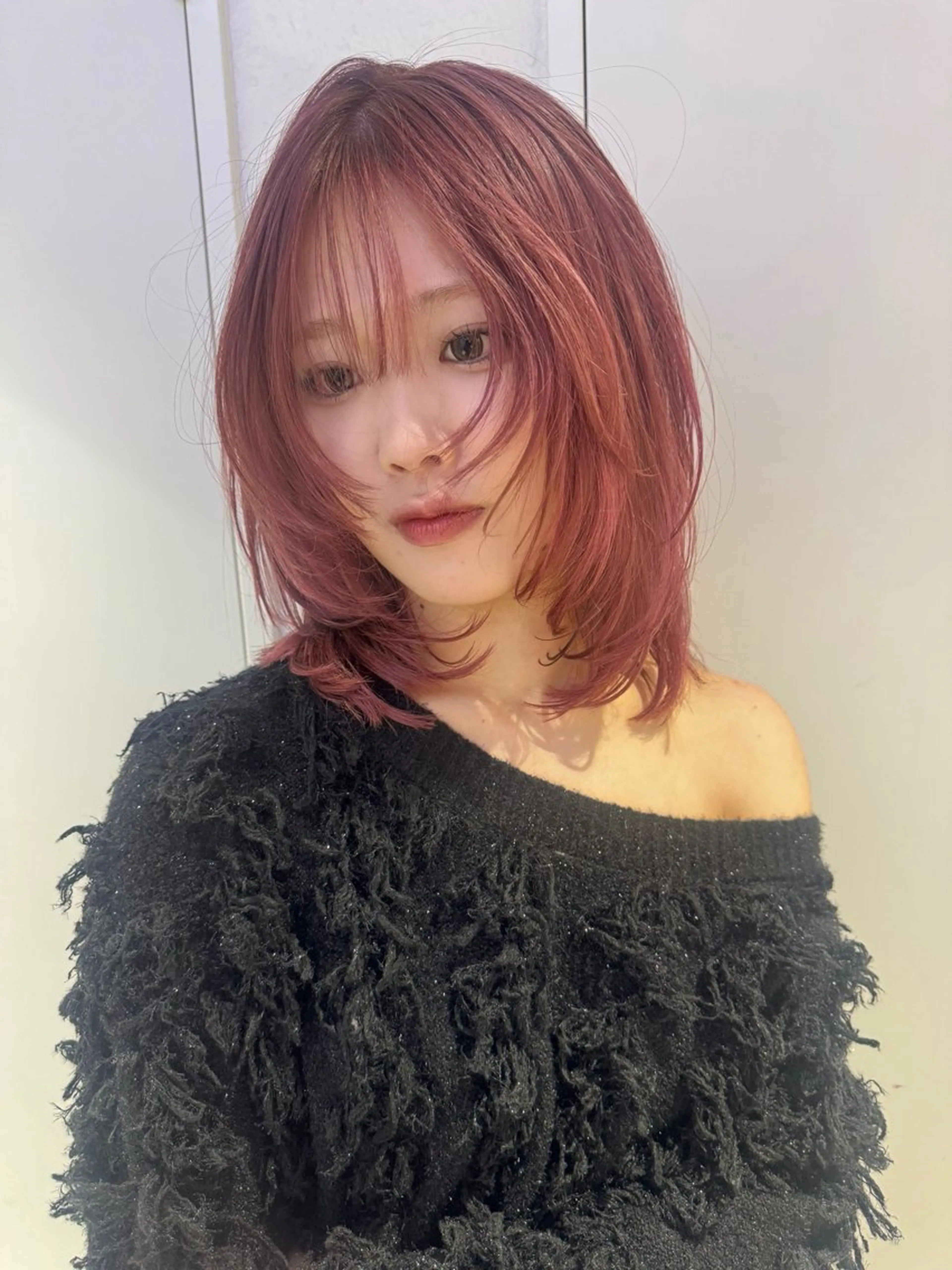 セミロング カラー ピンクカラー レイヤーカット カット ヘアカラー トリートメント icon所属・Ami / icon博多のヘアスタイル