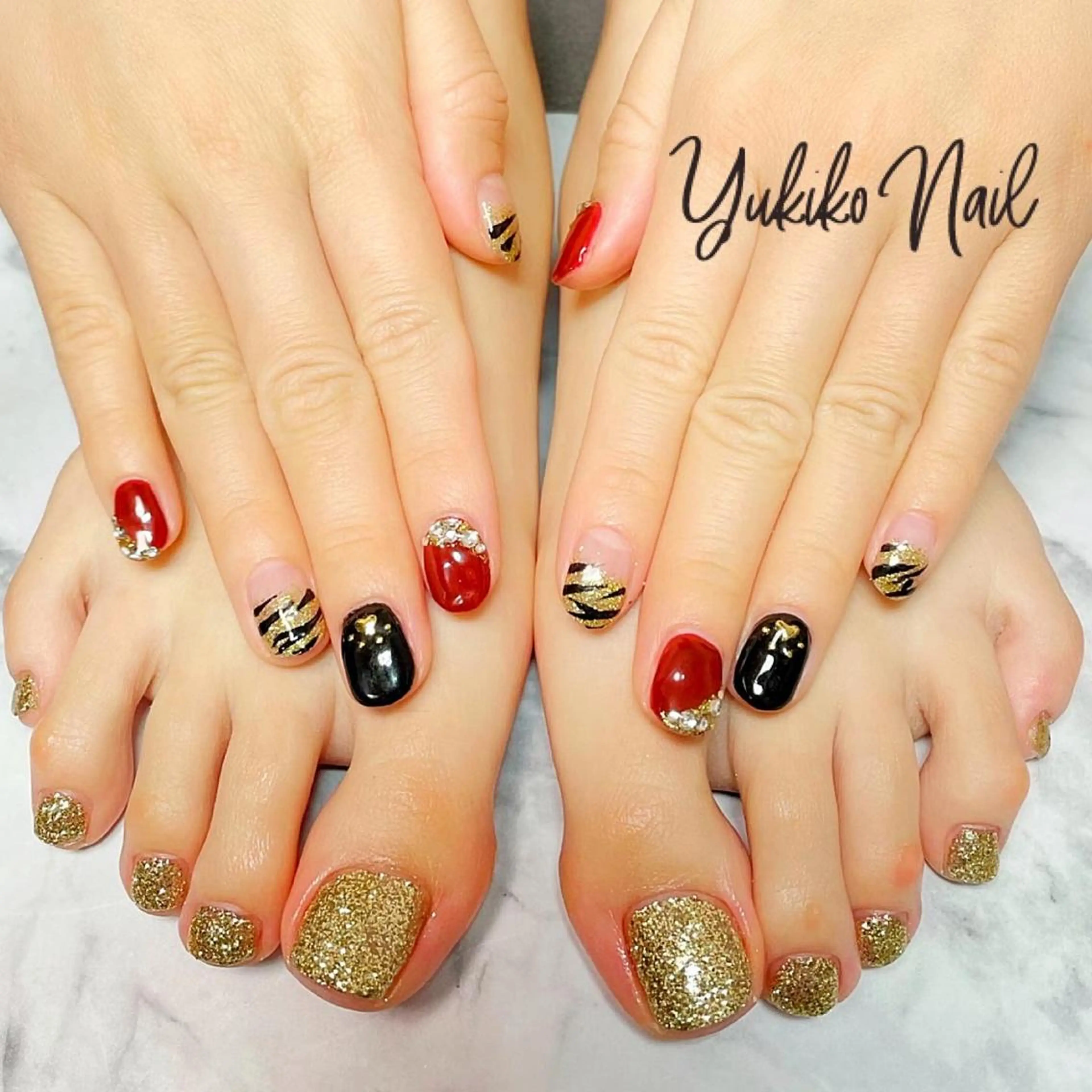 ネイル フットネイル 持ち込み ワンカラーネイル ハンドネイル ユキコ ネイルのネイルデザイン