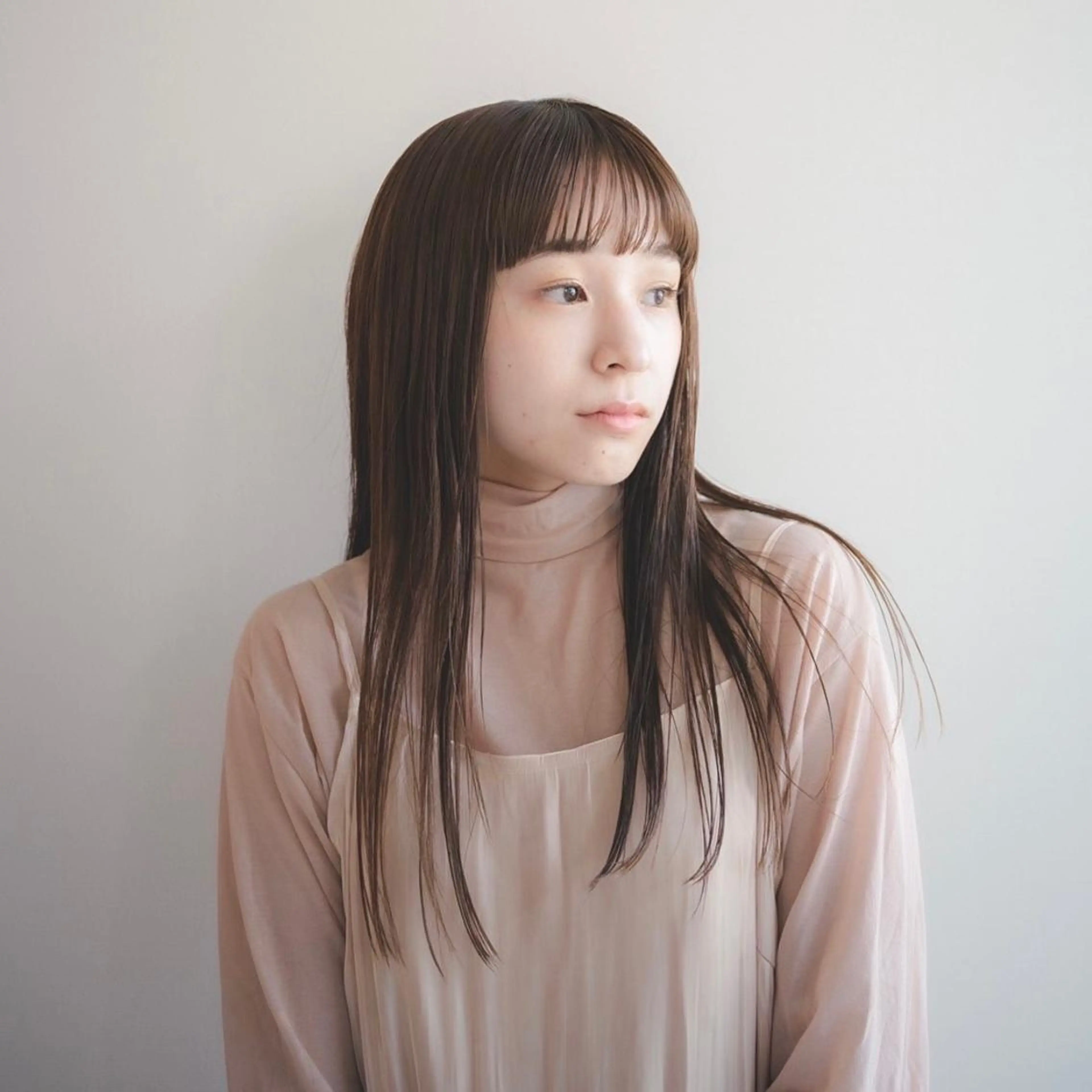 セミロング manami (sibell)のヘアスタイル