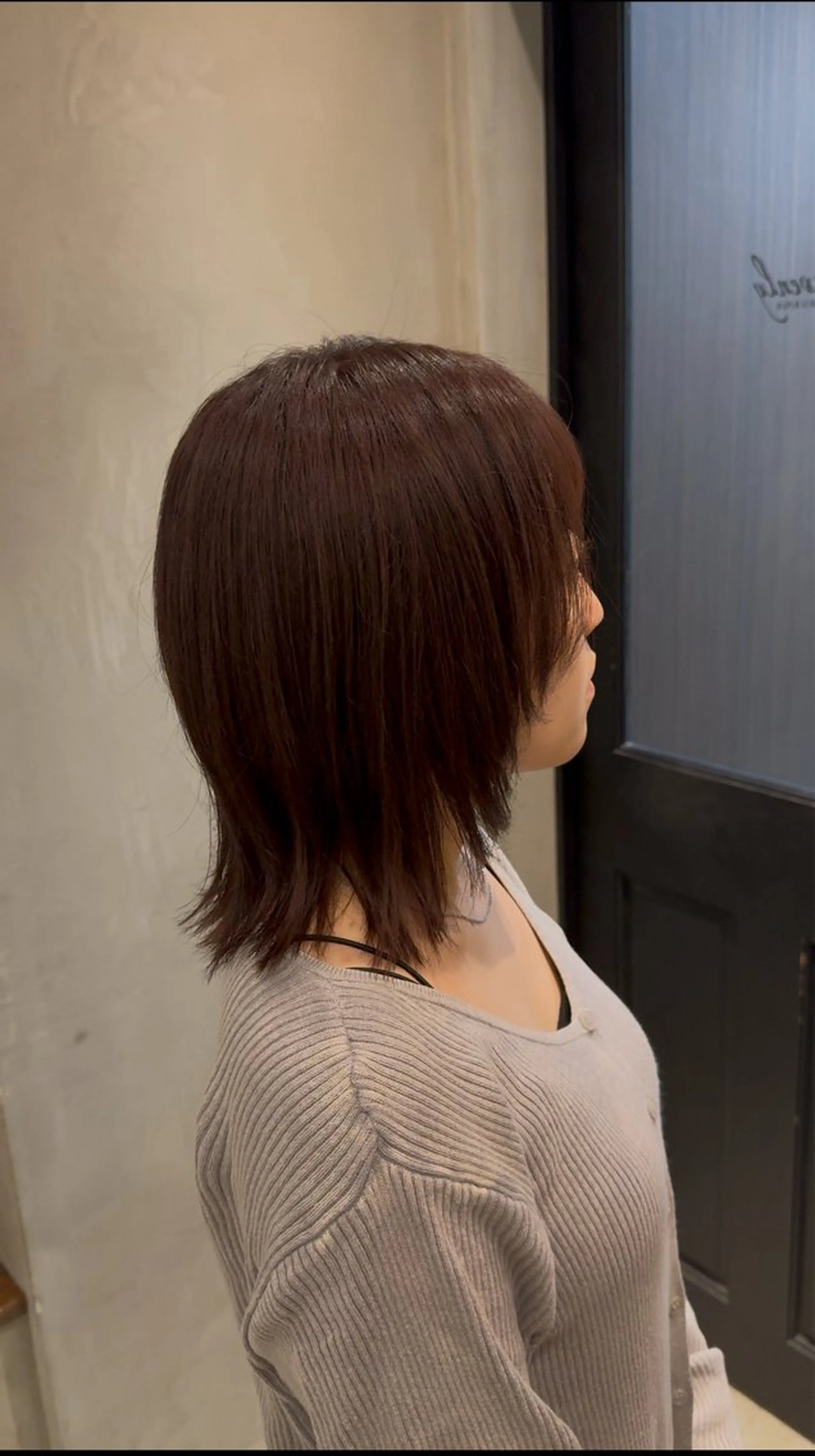 ミディアム ボブレイヤー ボブ くびれヘア 顔まわりレイヤー 韓国風ヘア カット ヘアカラー トリートメント KOKI/ボブ/顔ま わりレイヤー/新宿のヘアスタイル