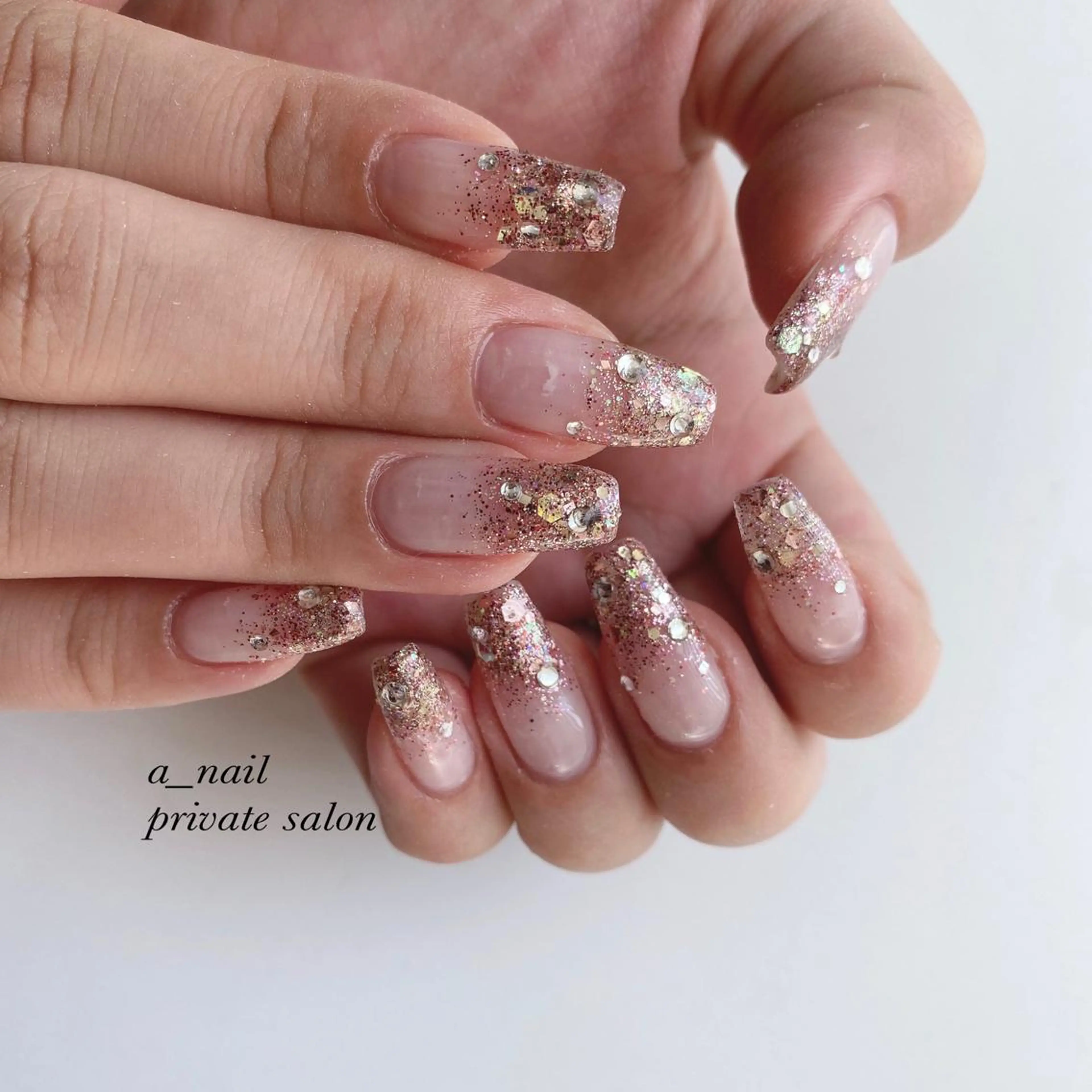 ネイル アニマル柄 フレンチネイル ジェルネイル 氷ネイル・うるうるネイル レース 菅 恵奈のネイルデザイン