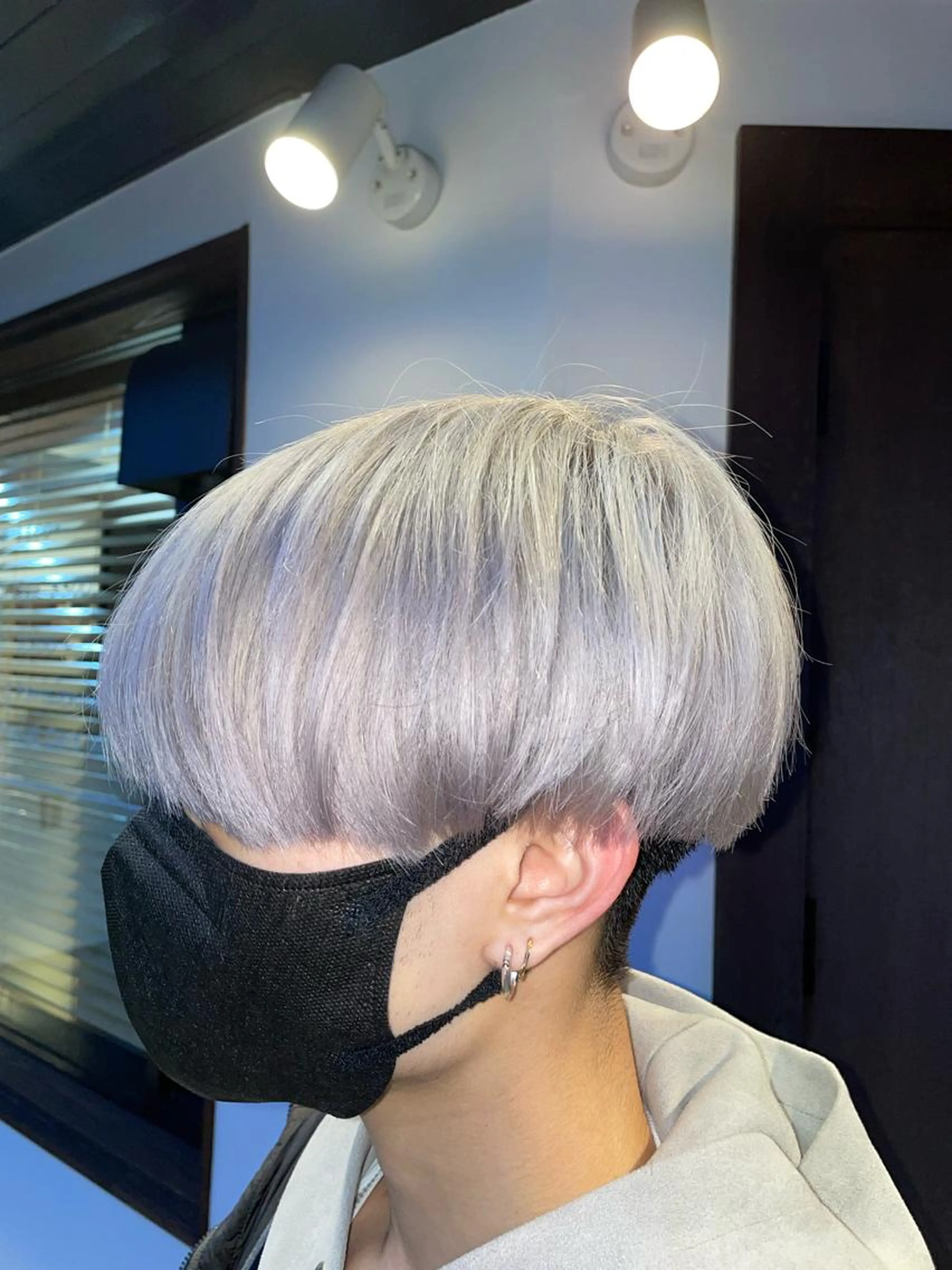 【透明感アップ&理想の色へ】~メンズ~ブリーチ＋カラーの写真